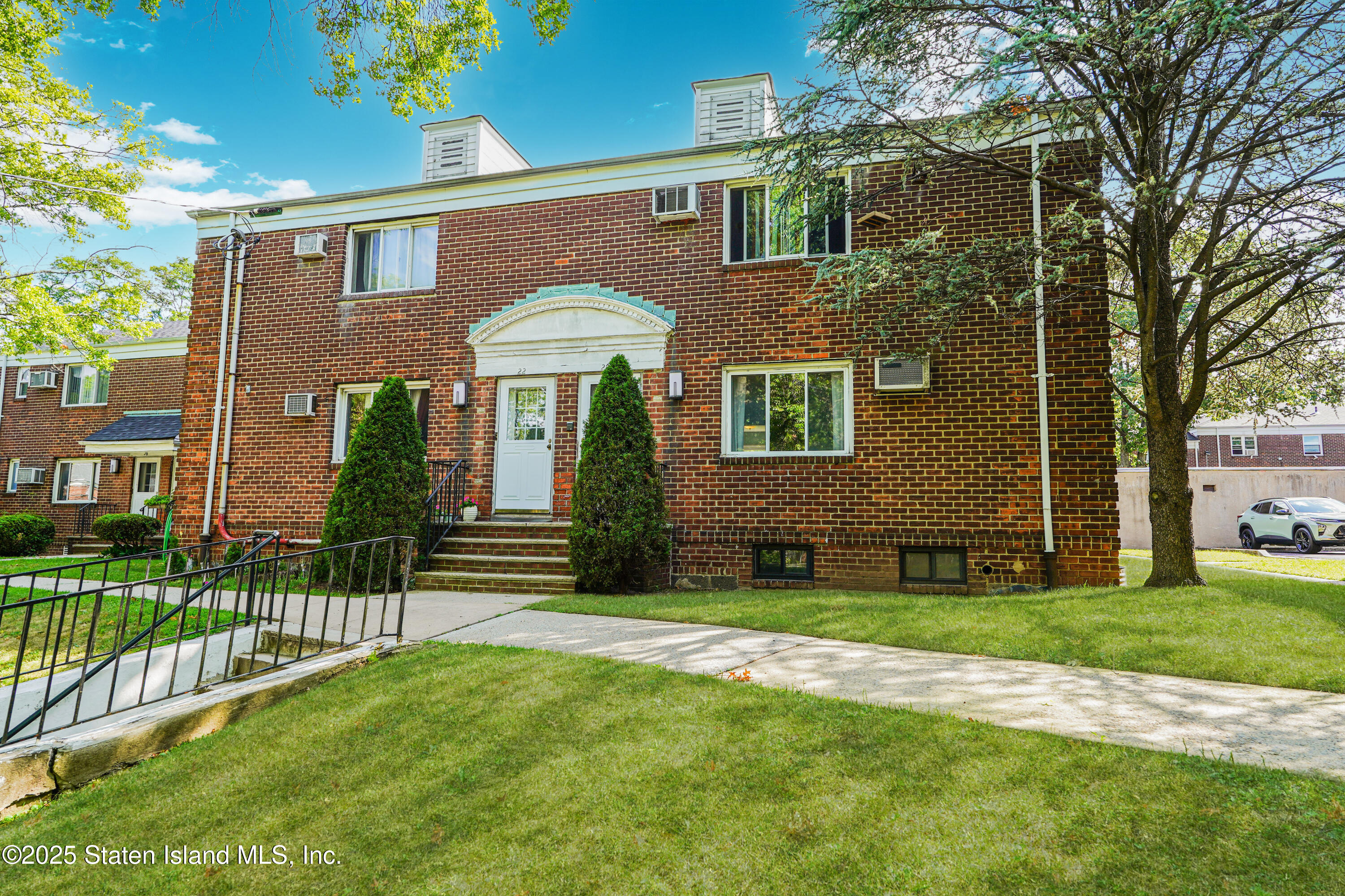 20 Stratford Avenue A, Staten Island, NY, 10301
