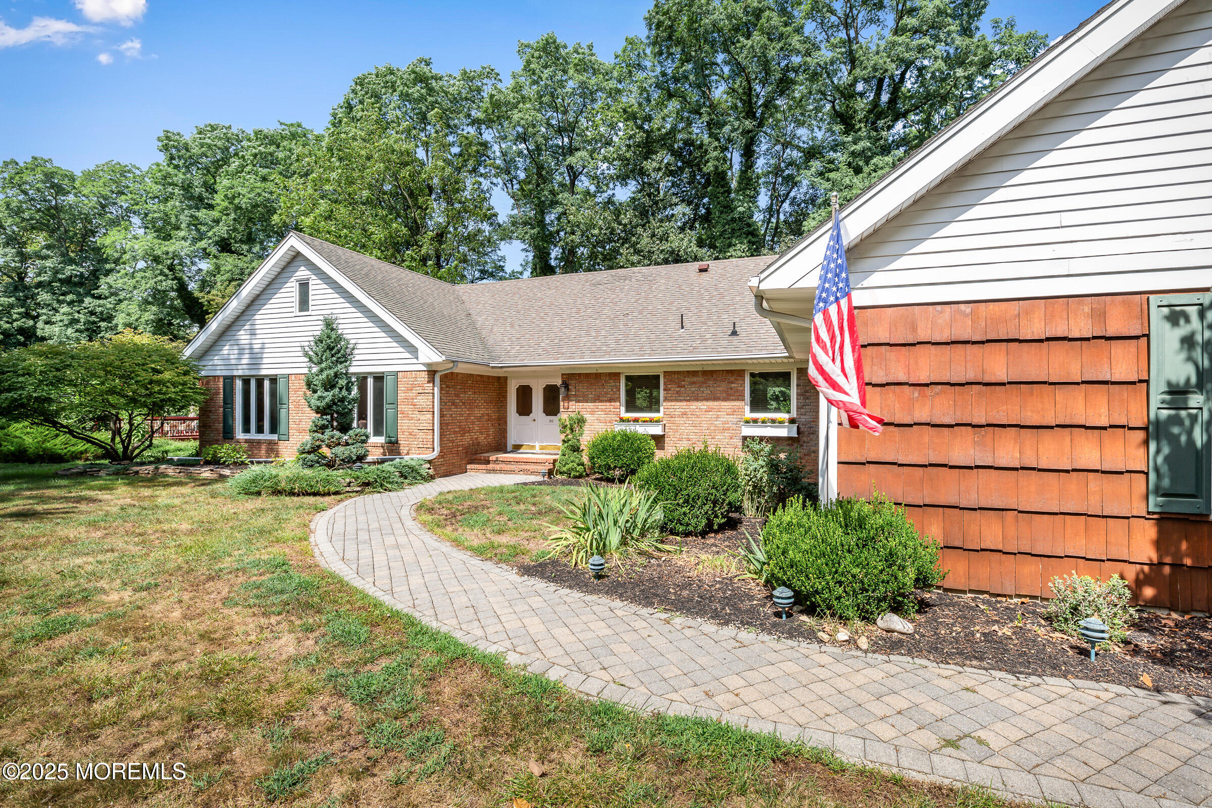 30 Packard Drive Image 3