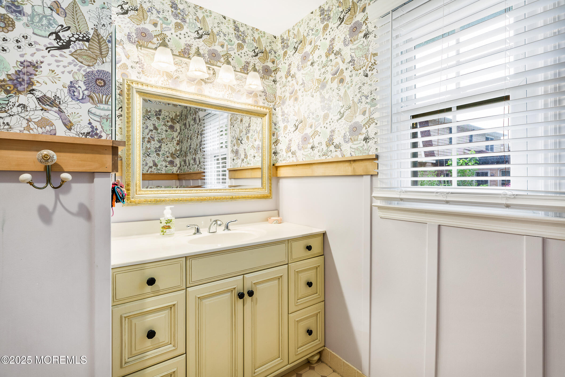 30 Packard Drive, Middletown, NJ, 07748 image 24