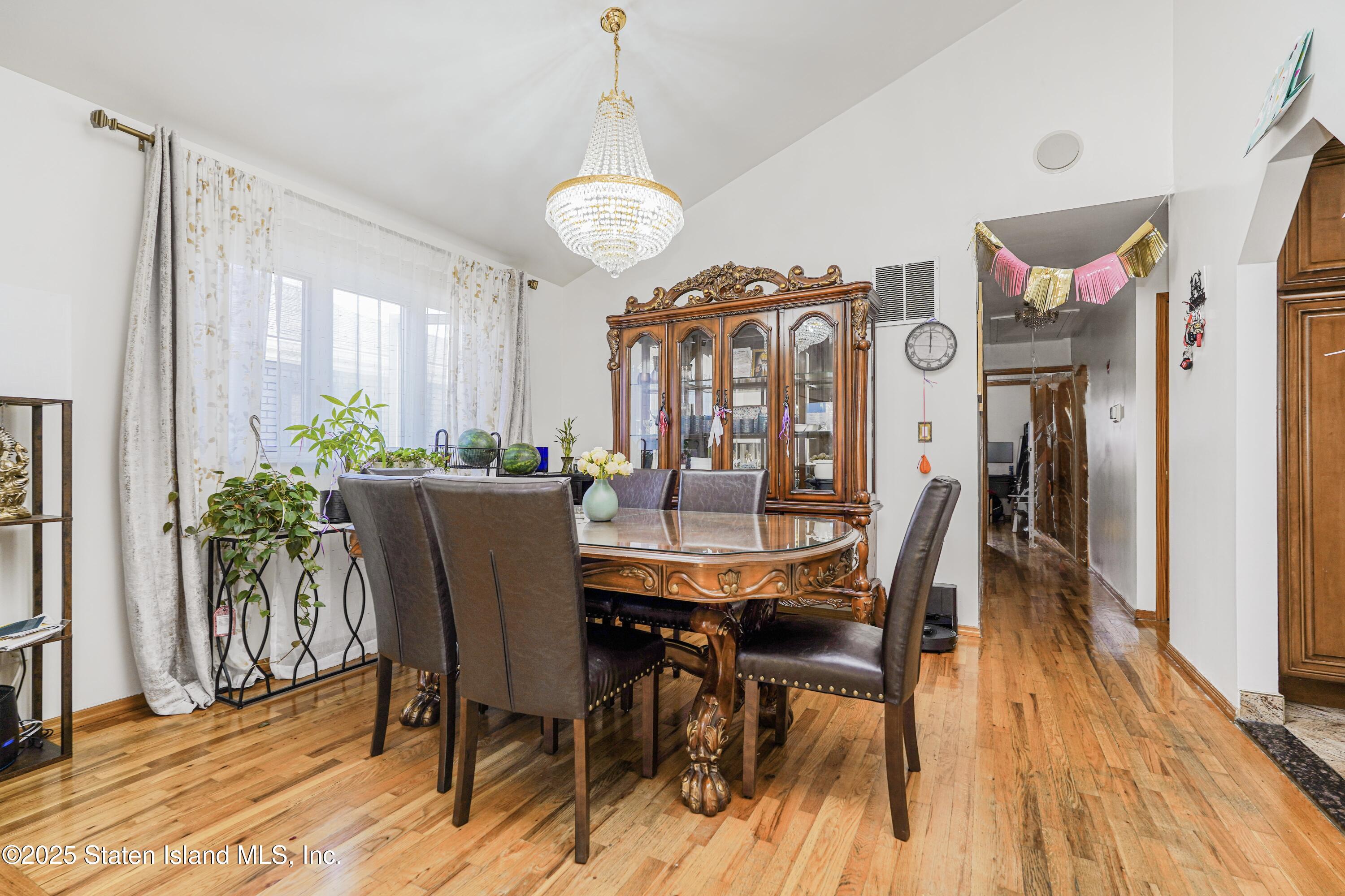 226 Olympia Boulevard, Staten Island, NY, 10305 image 9