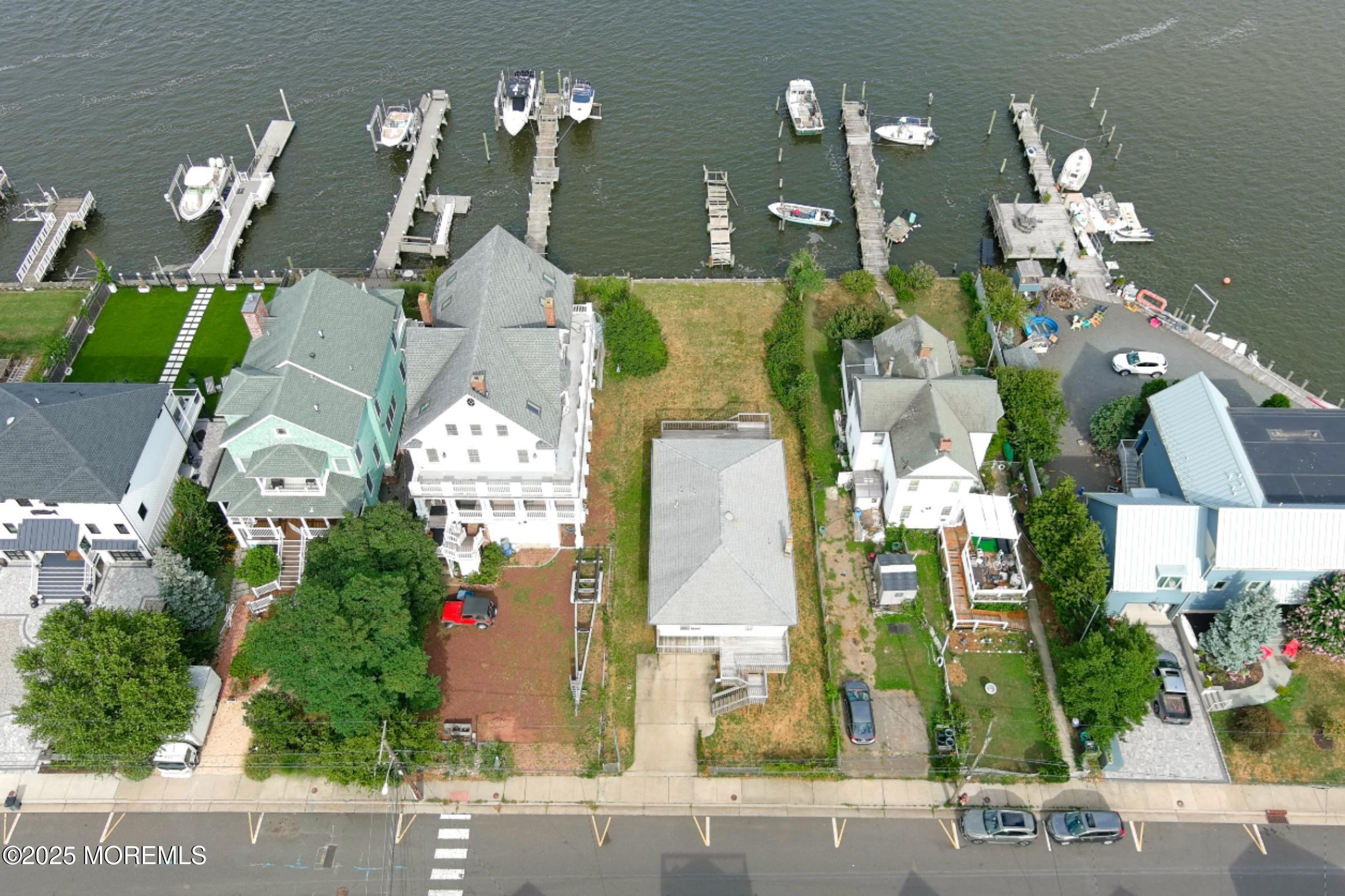 22 Shrewsbury Avenue, Highlands, NJ, 07732 image 9