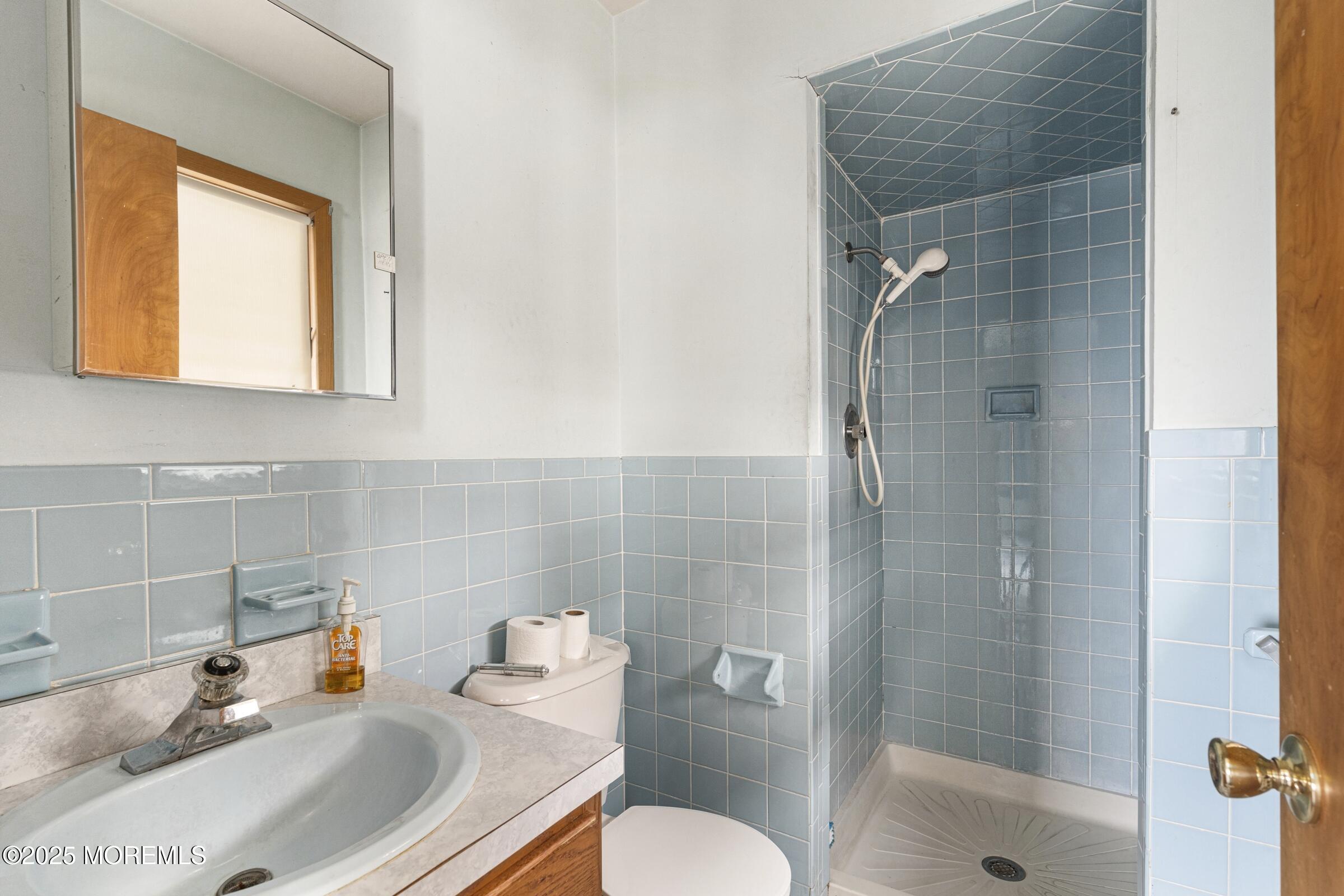 22 Shrewsbury Avenue, Highlands, NJ, 07732 image 28