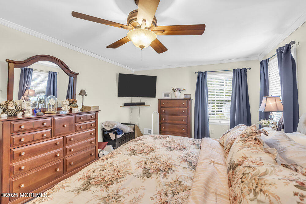 16 Pine Needle Street, Howell, NJ, 07731 image 26