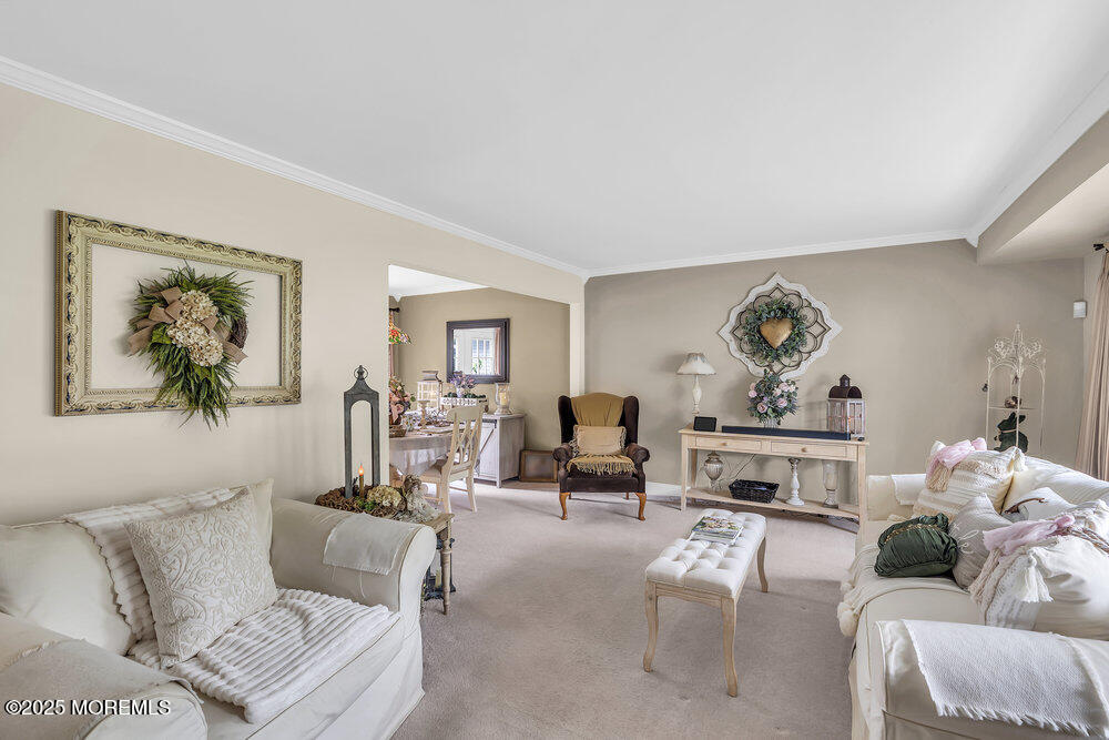 16 Pine Needle Street Image 3