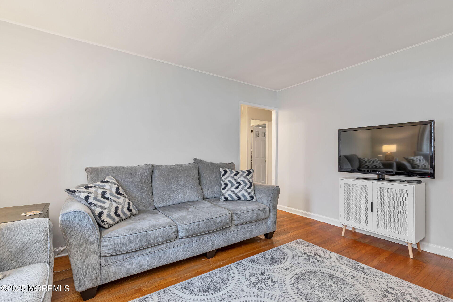 298 Poole Avenue Image 5
