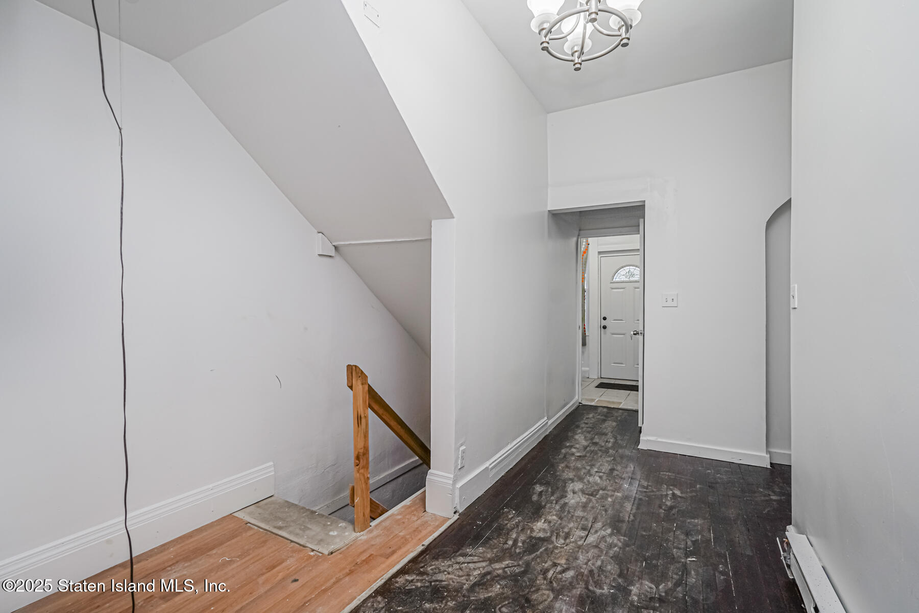 16 Van Buren Street, Staten Island, NY, 10301 image 9