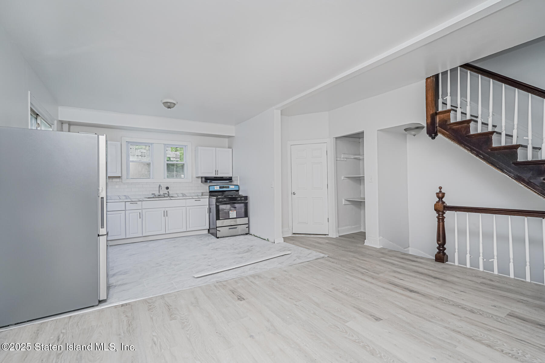 16 Van Buren Street, Staten Island, NY, 10301 image 18