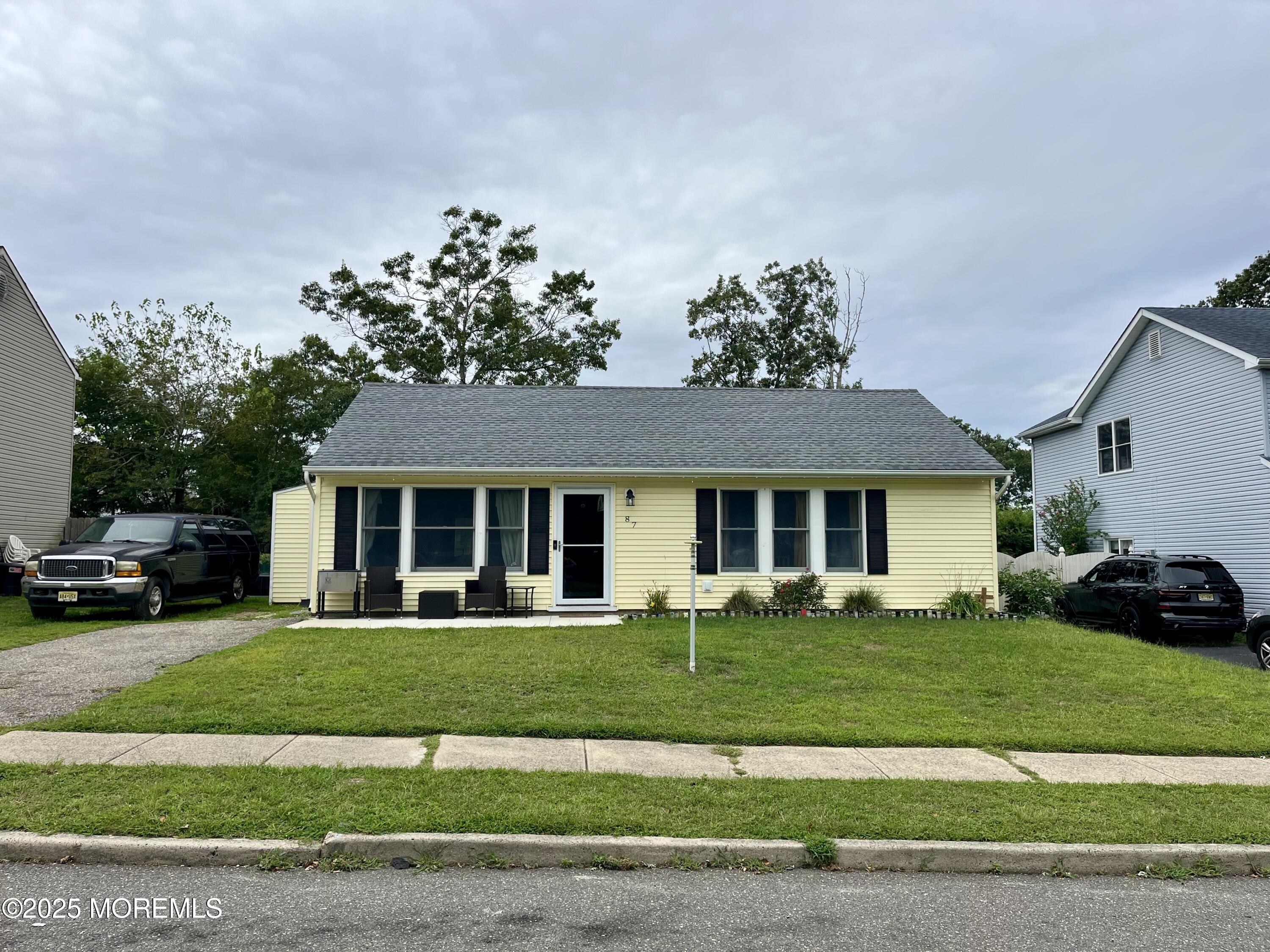87 Village Drive, Barnegat, NJ, 08005