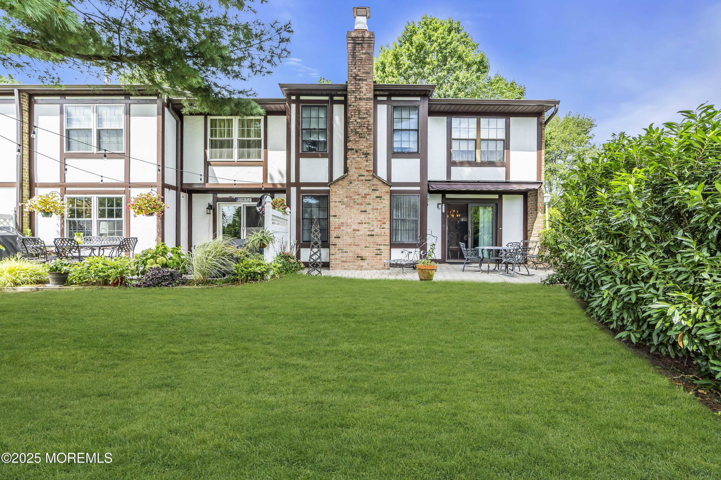 71 Willow Lane Image 3