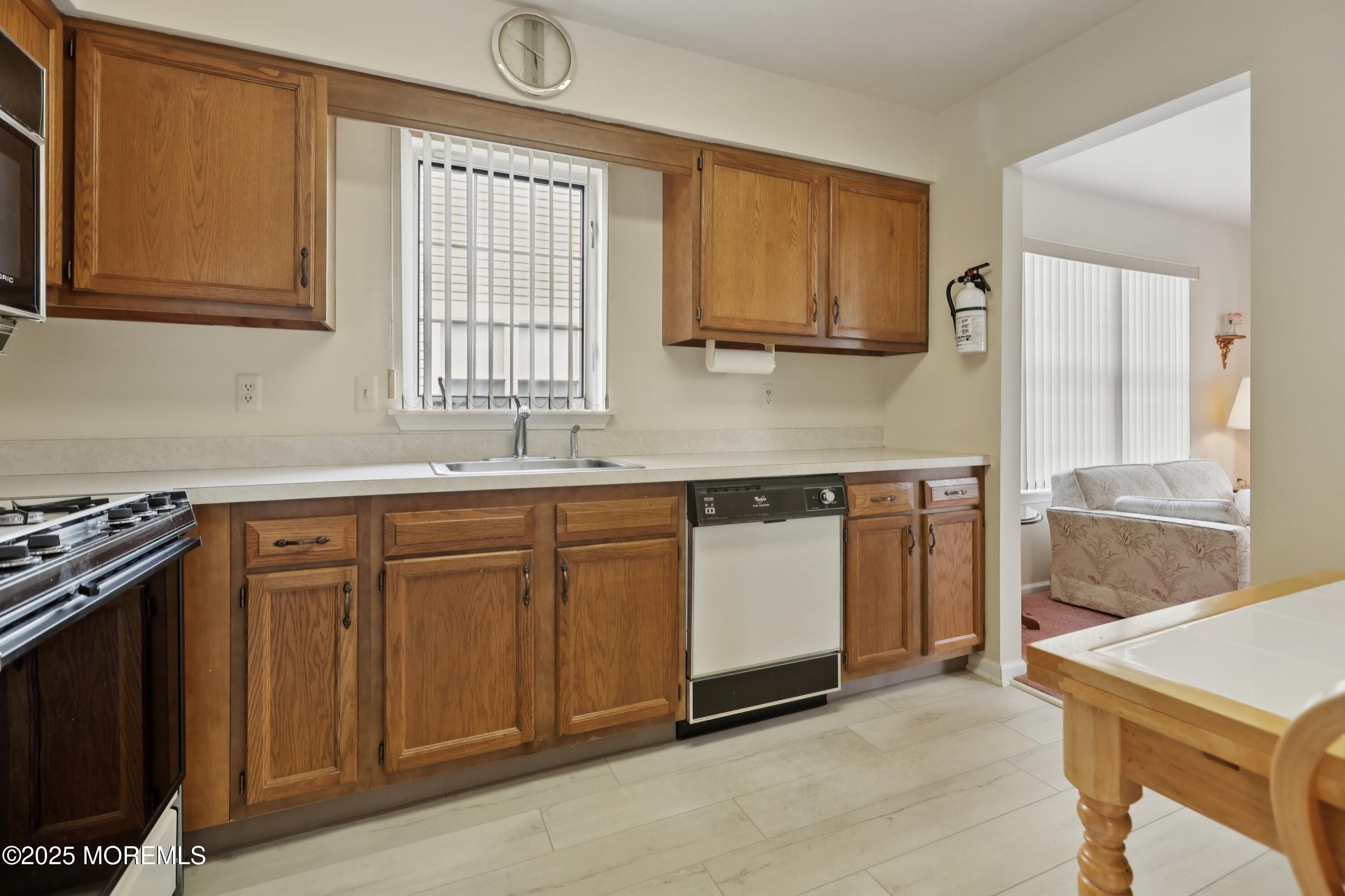 14 Mansfield Drive Image 2