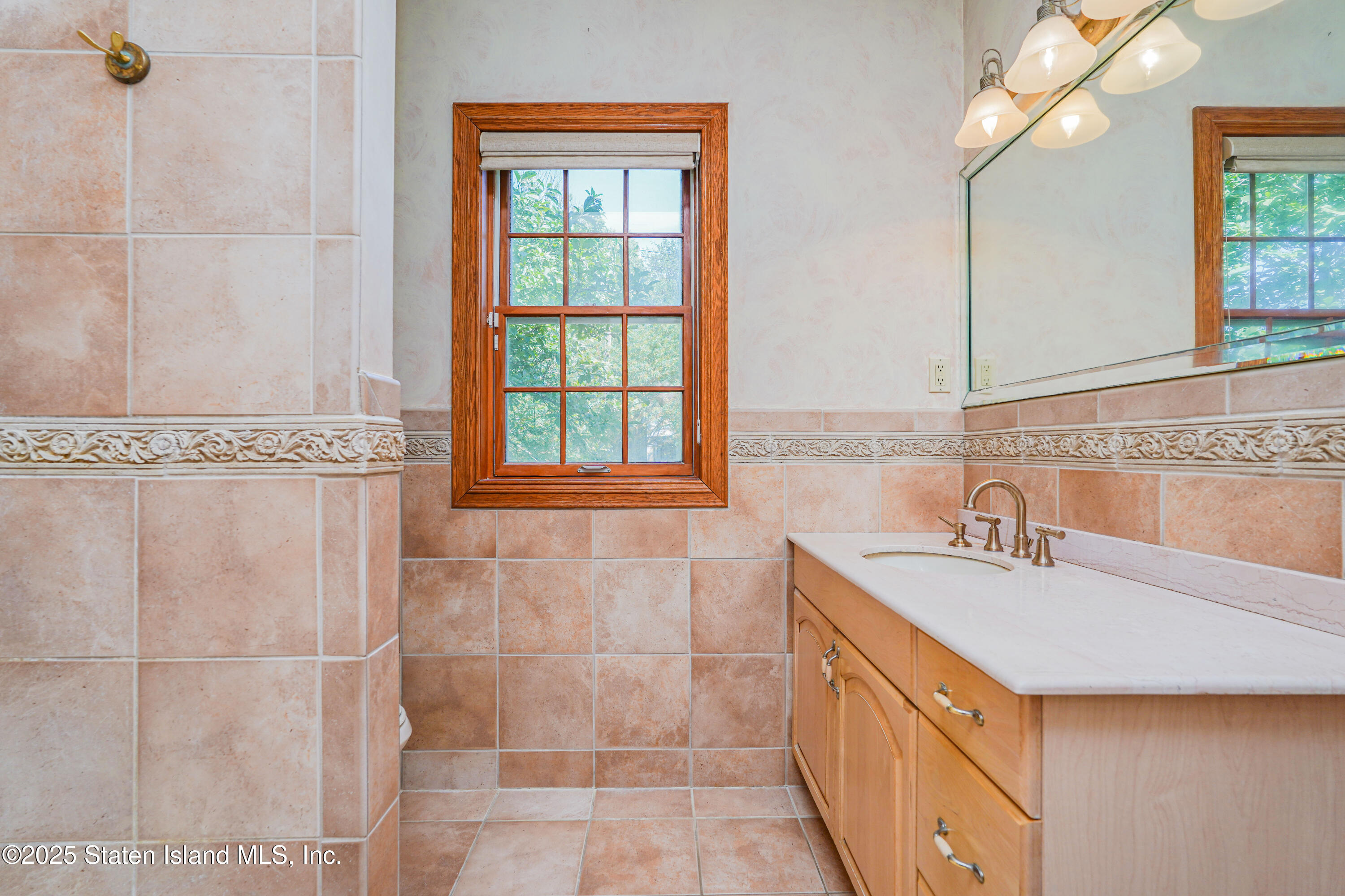 34 Moore Street, Staten Island, NY, 10306 image 27
