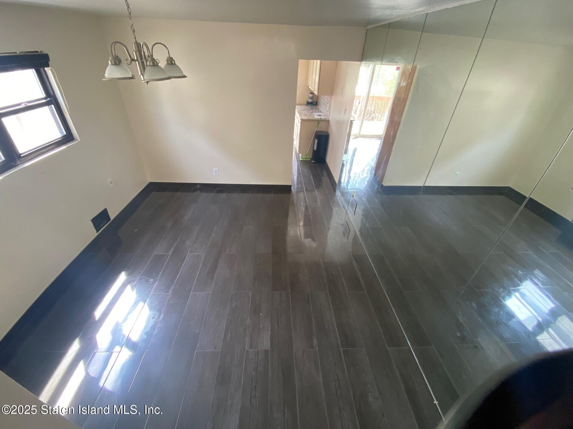 14 Goller Place Image 4