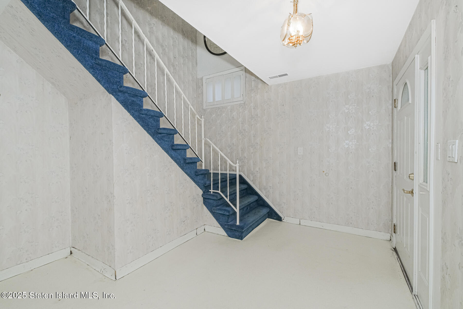 72 Toddy Avenue Image 4