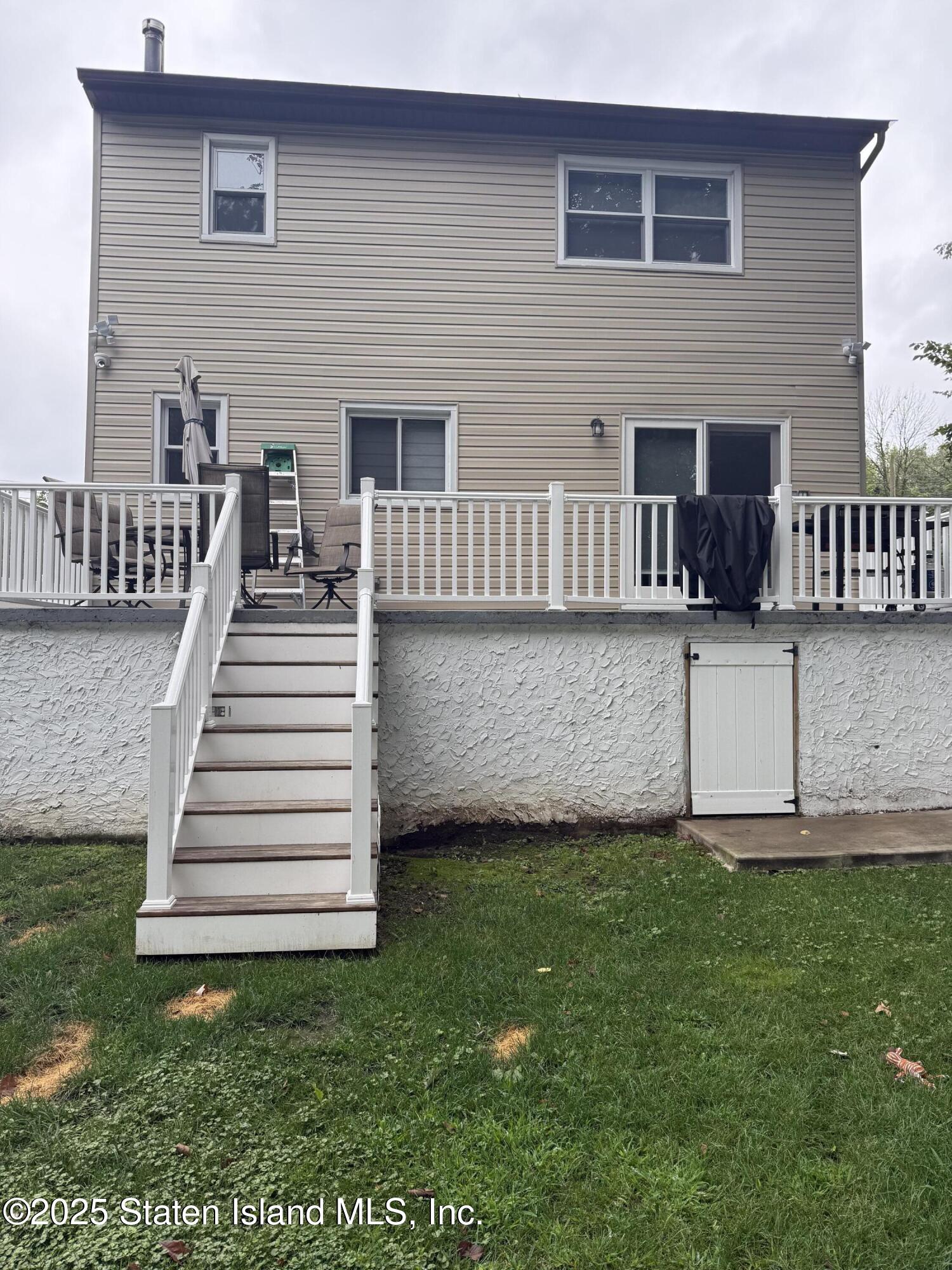 383 Woodrow Road Image 3