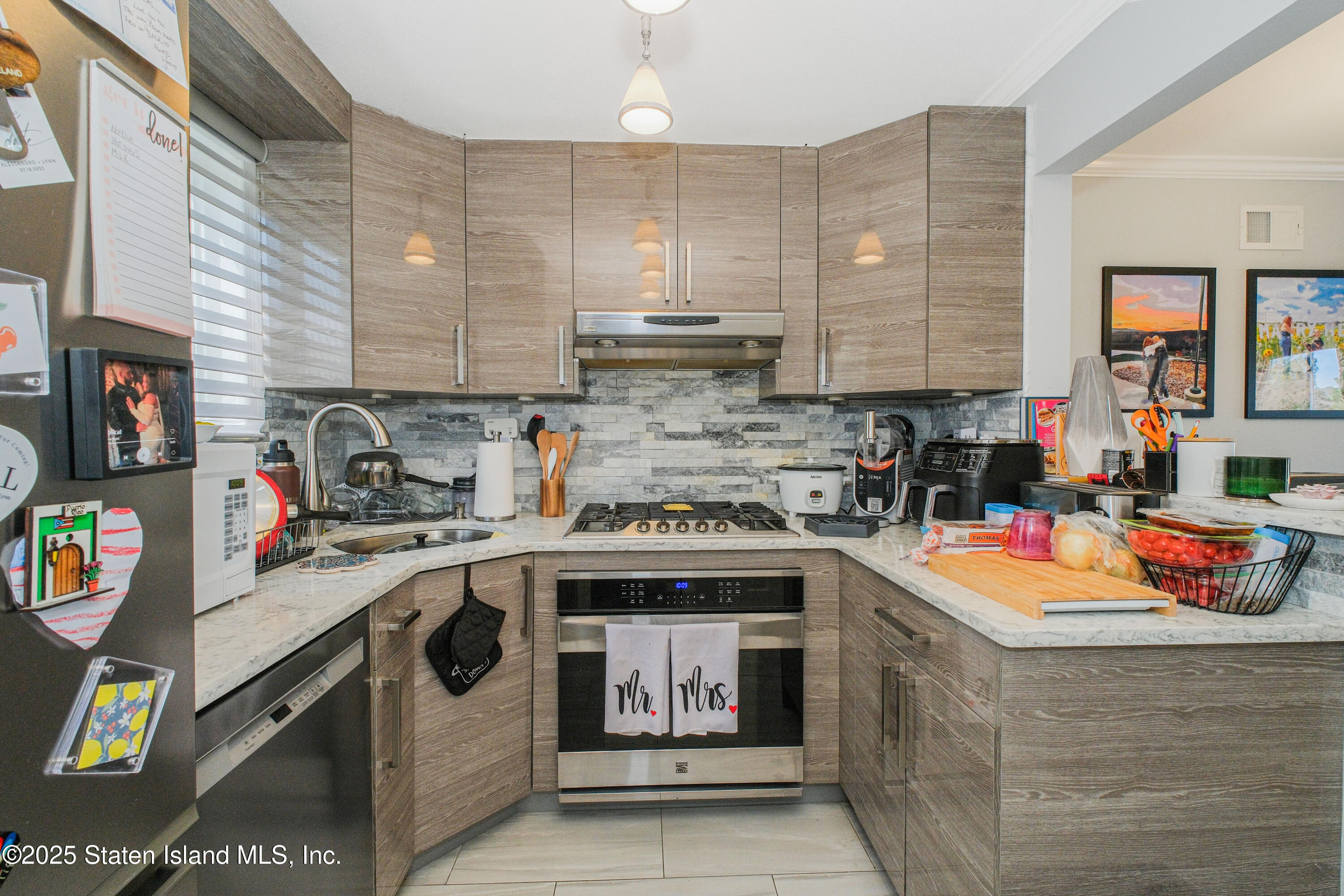 78 Amanda Court, Staten Island, NY, 10312 image 12