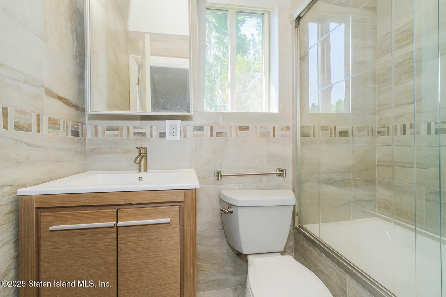 78 Amanda Court, Staten Island, NY, 10312 image 26