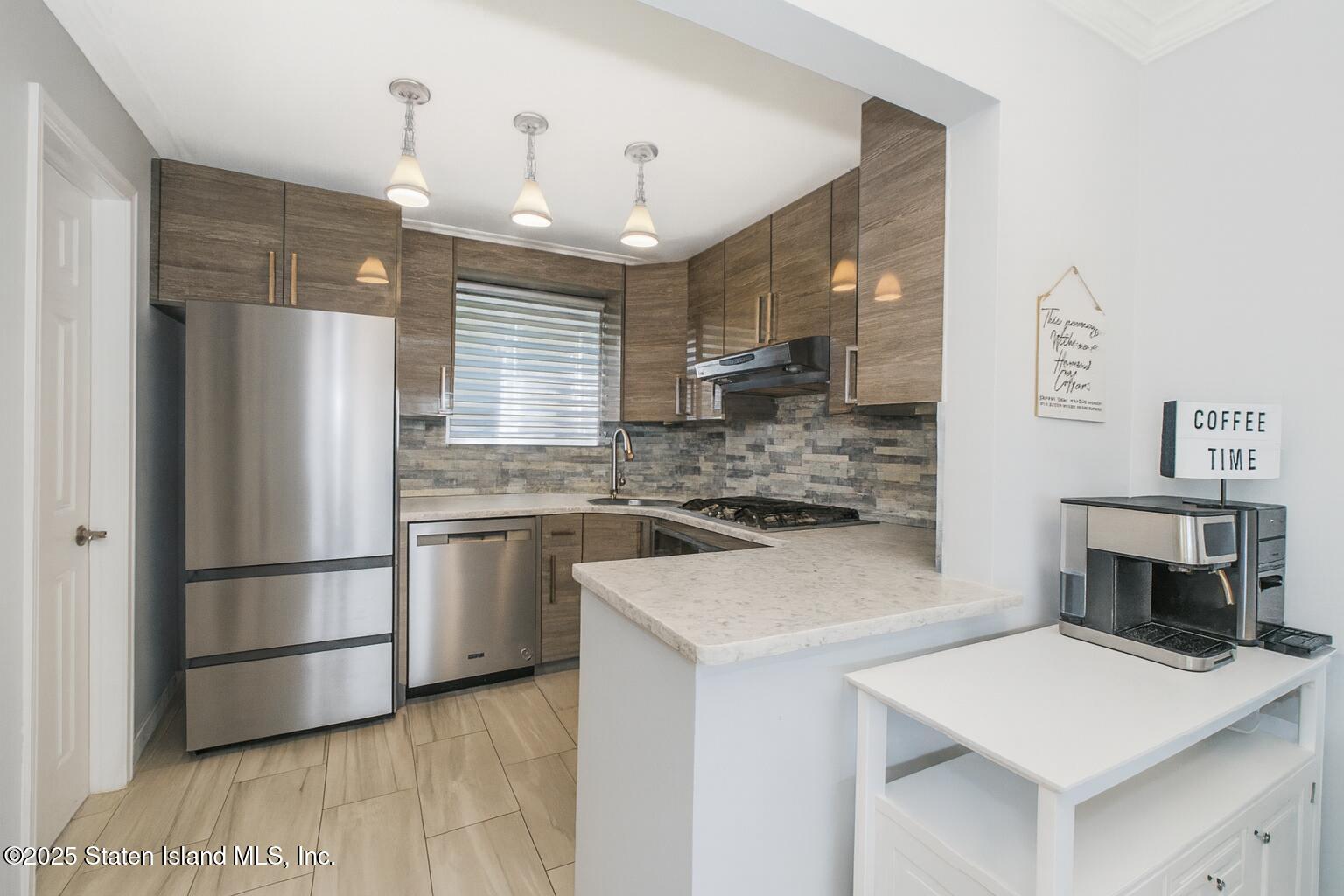 78 Amanda Court, Staten Island, NY, 10312 image 30