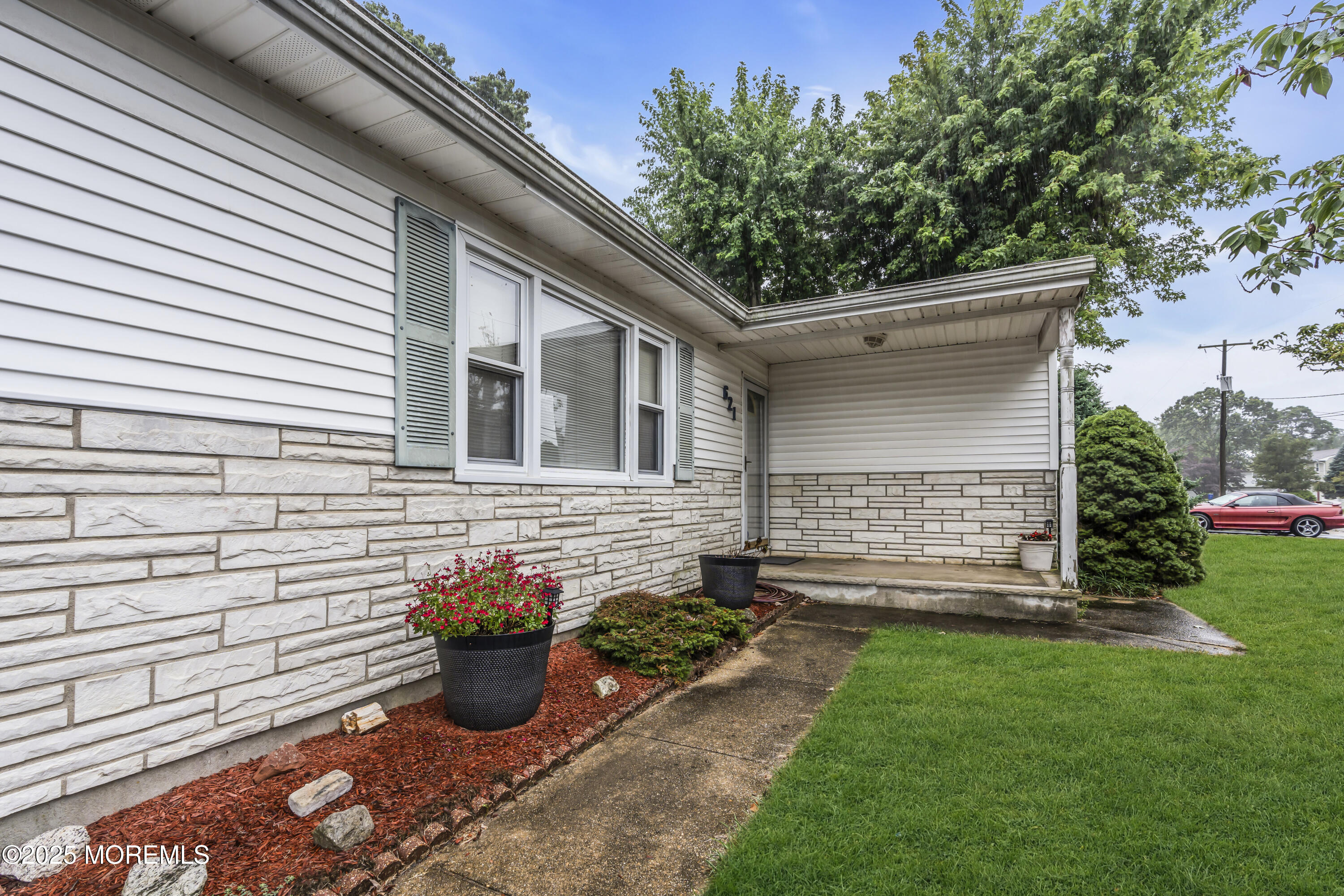 621 Preston Street Image 2