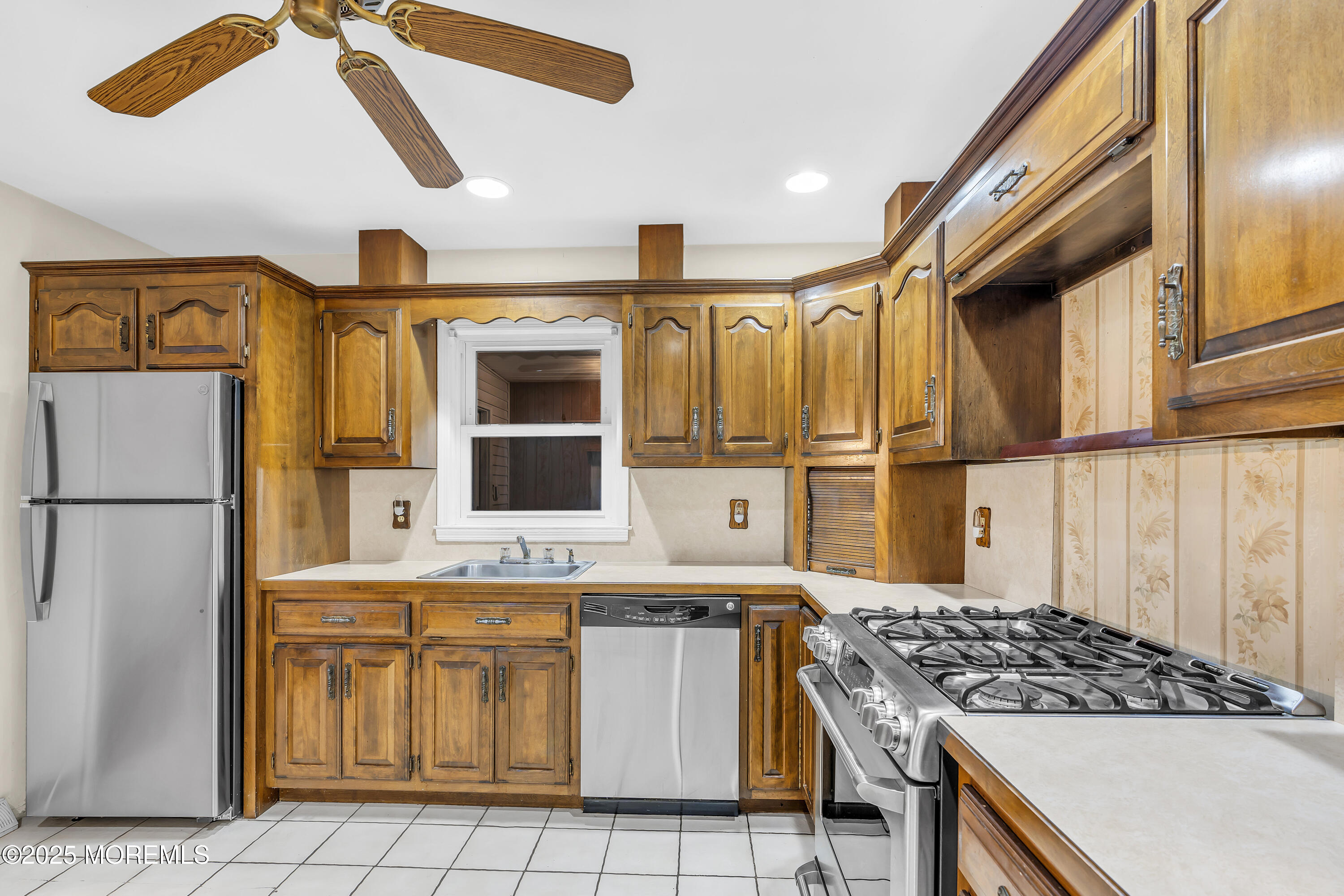 621 Preston Street Image 5