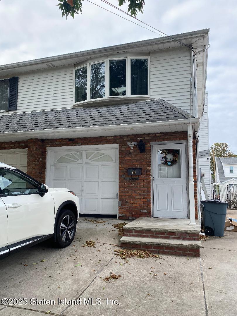 61 Heinz Avenue, Staten Island, NY, 10308