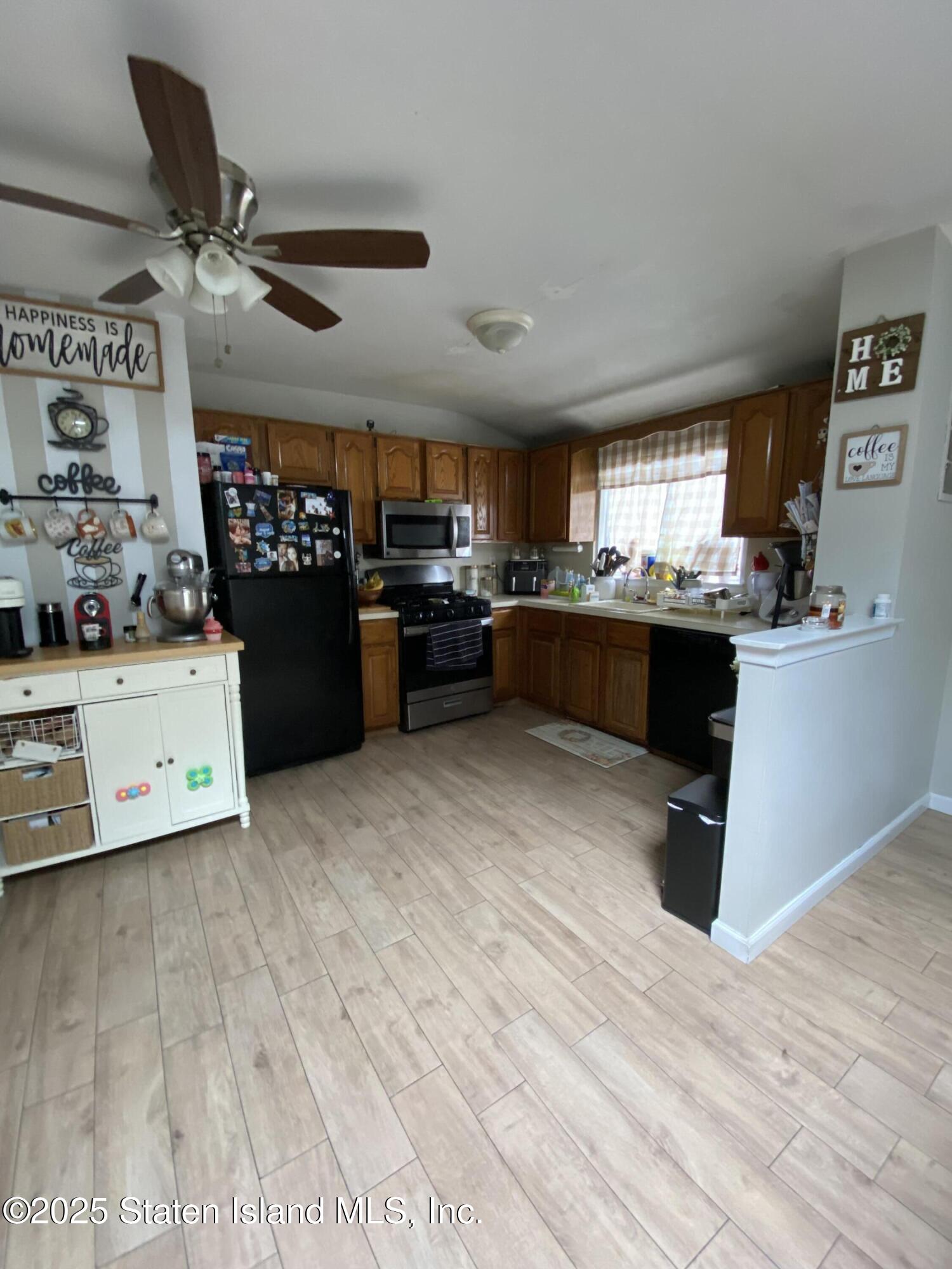 61 Heinz Avenue, Staten Island, NY, 10308 image 8