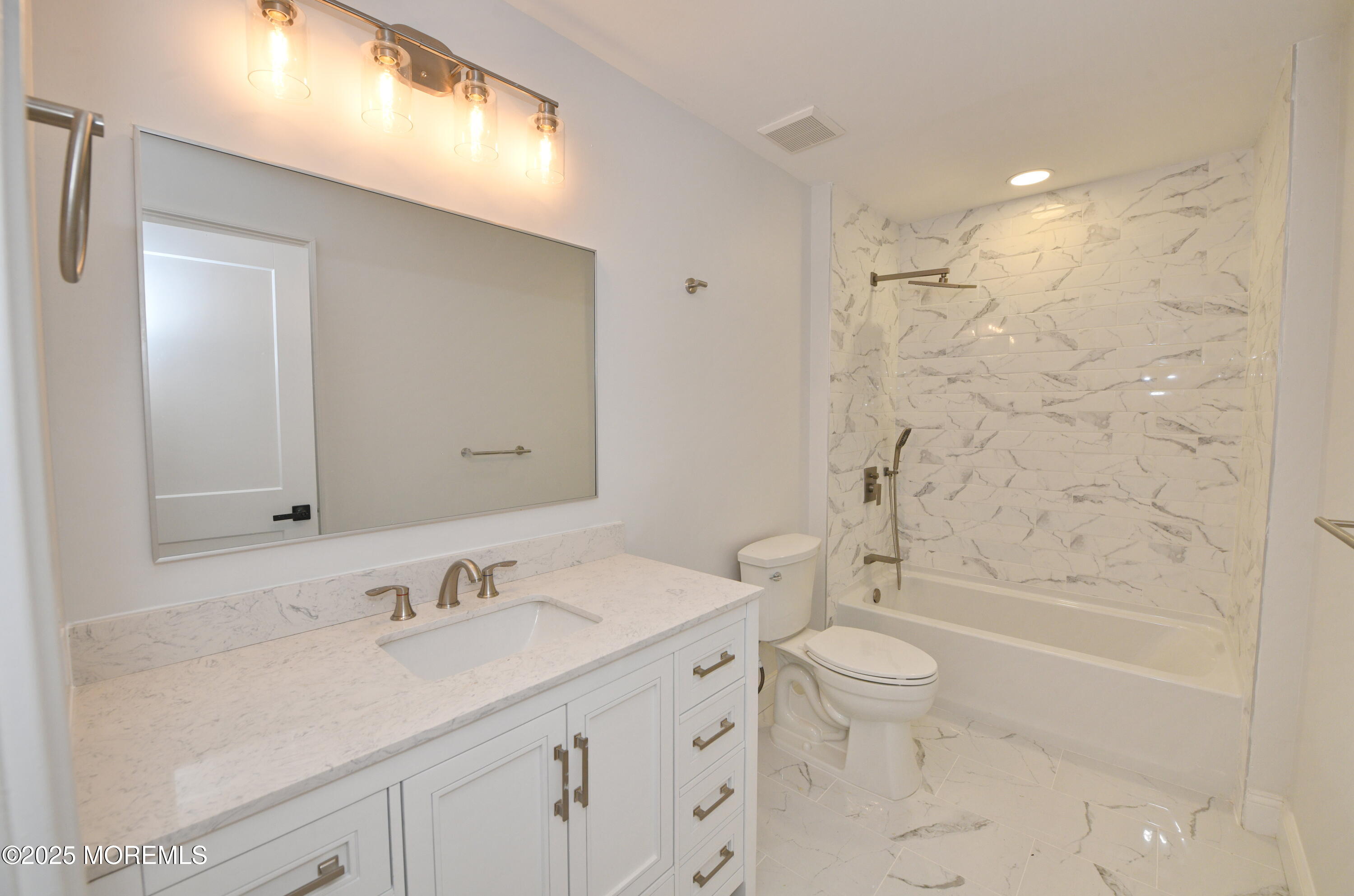 2100 Princeton Court, Allenwood, NJ, 08720 image 25