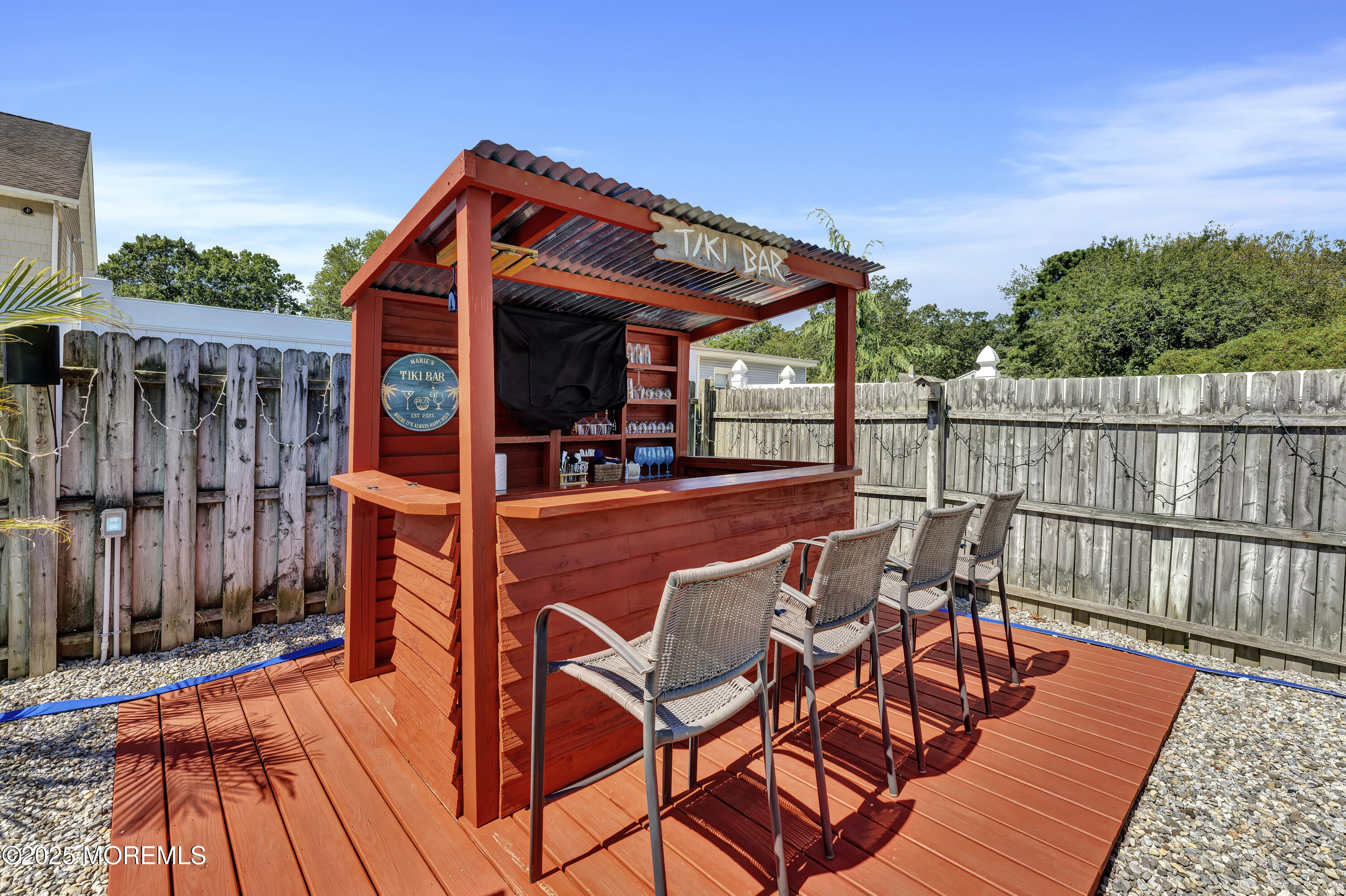 861 Wraight Avenue Image 5