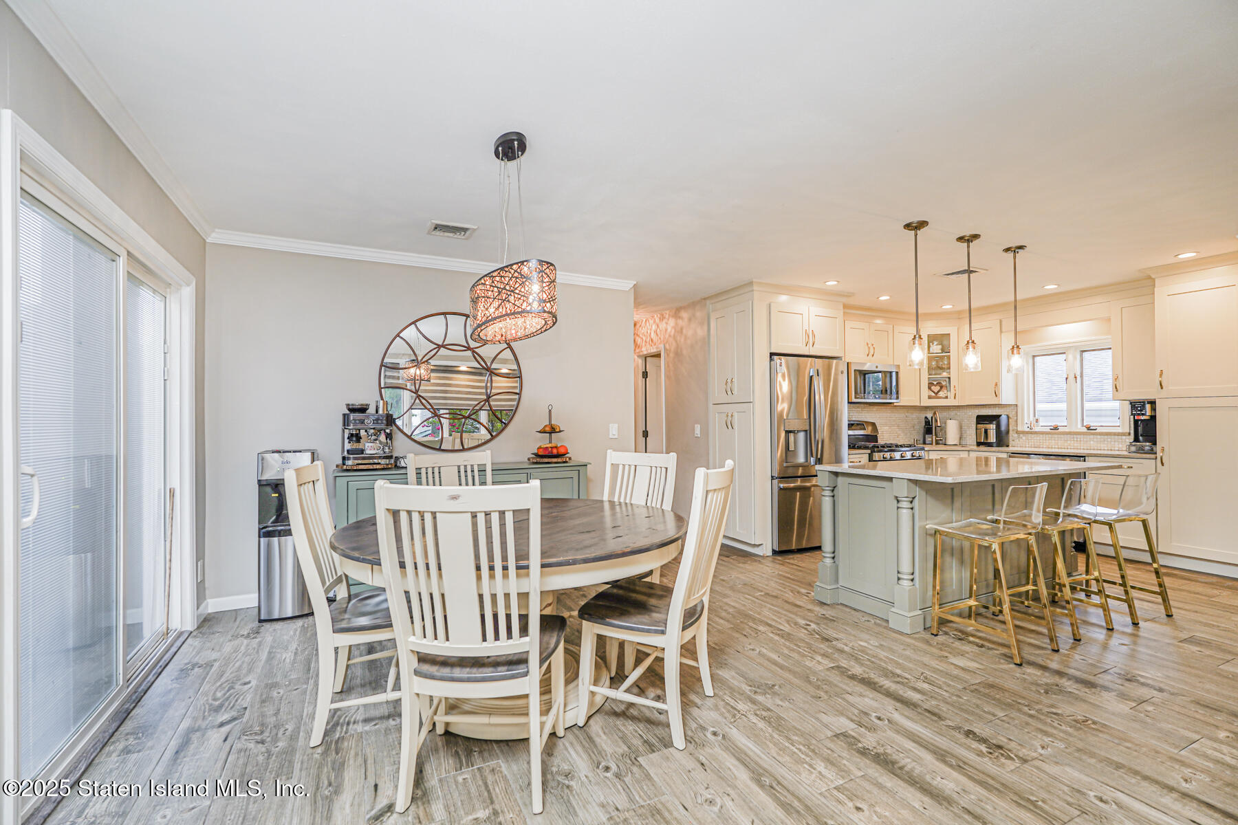 82 Woods Of Arden Road, Staten Island, NY, 10312 image 11