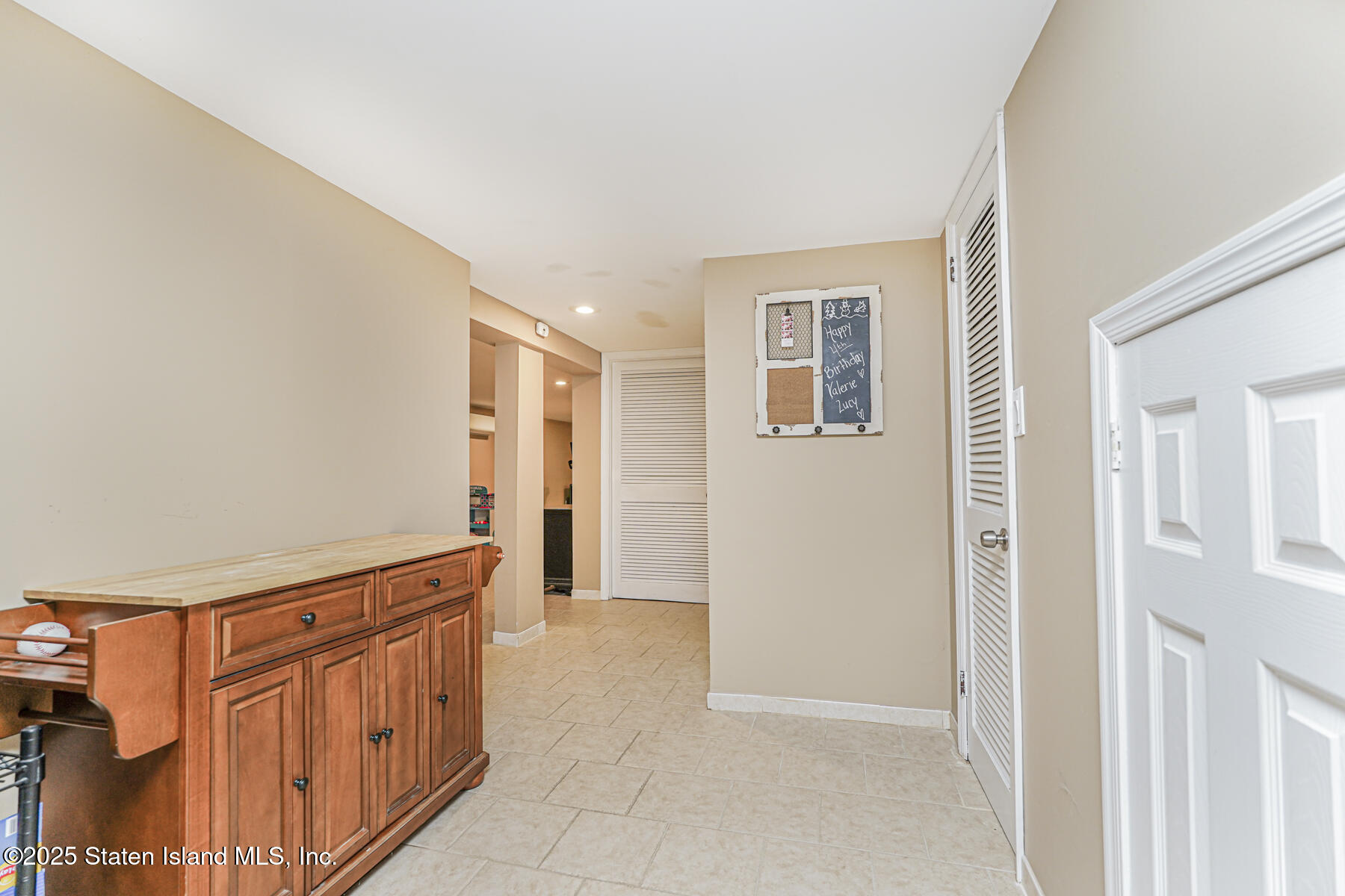 82 Woods Of Arden Road, Staten Island, NY, 10312 image 20