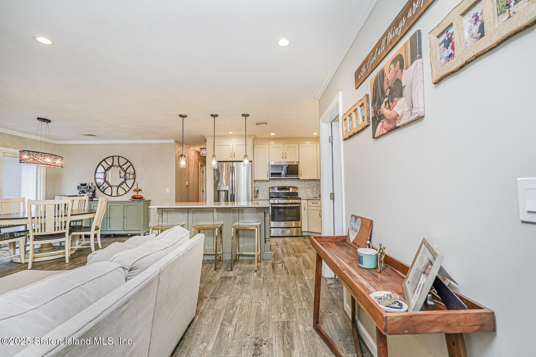 82 Woods Of Arden Road, Staten Island, NY, 10312 image 7