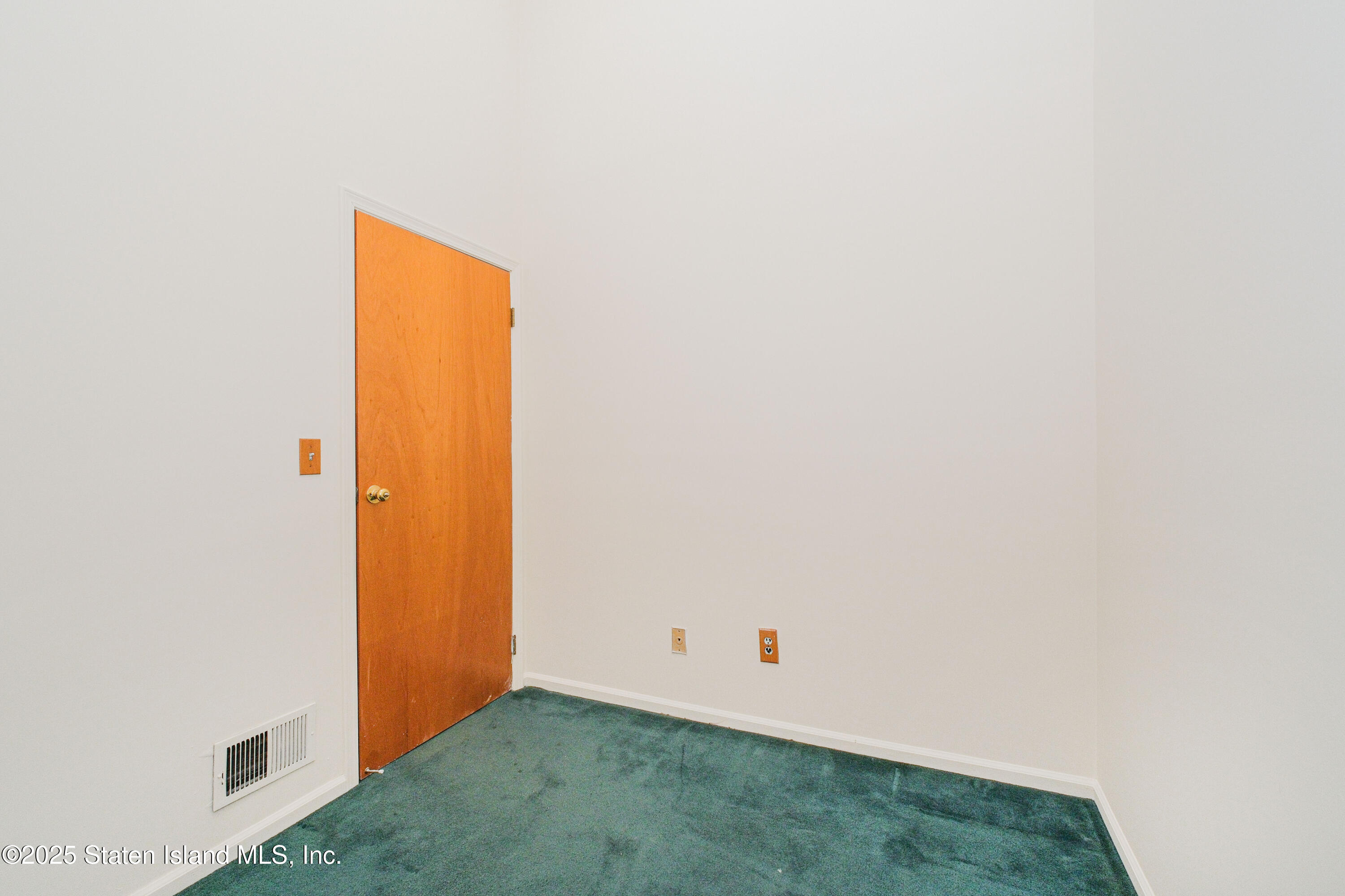521 Buel Avenue, Staten Island, NY, 10305 image 19