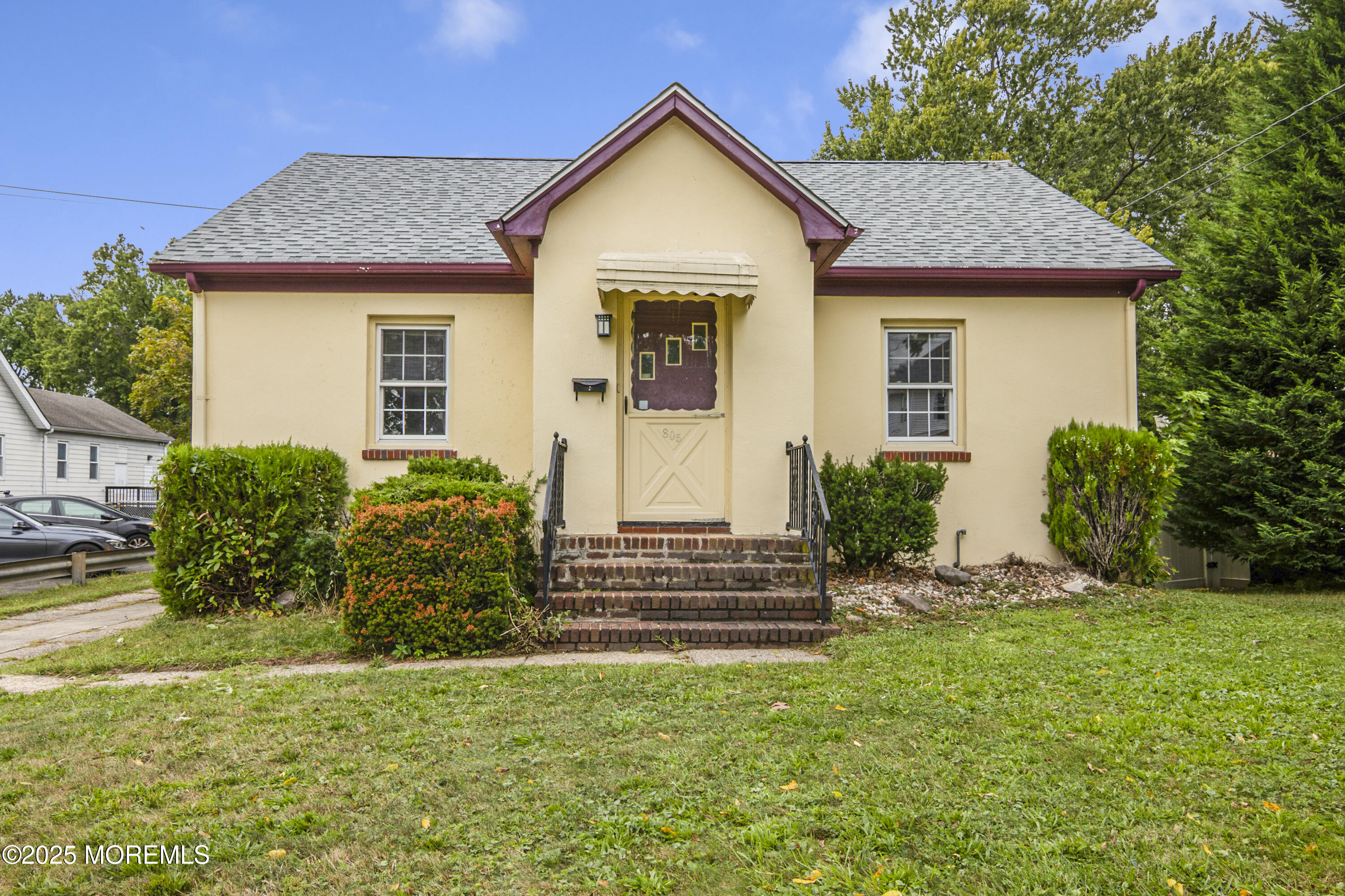 805 King George Road, Fords, NJ, 08863