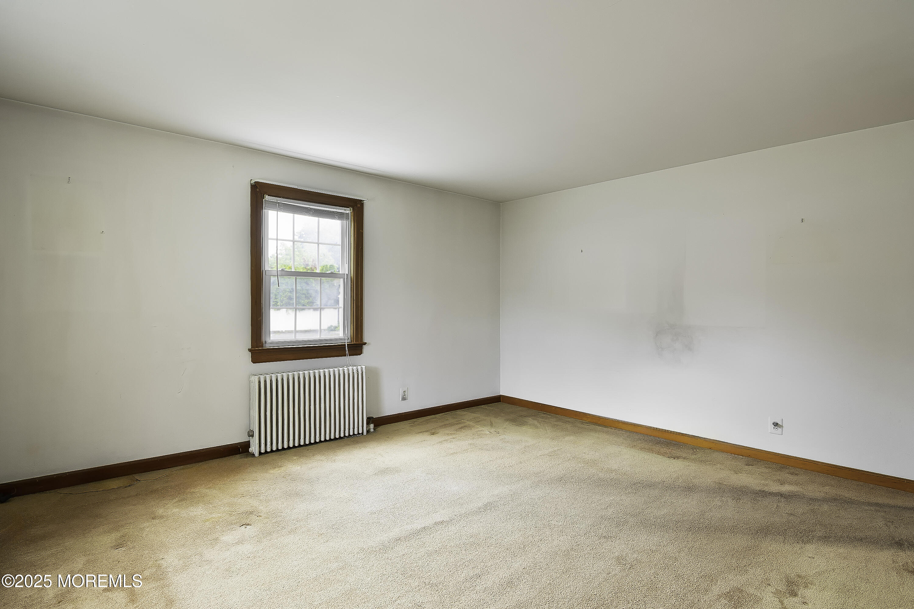 805 King George Road Image 5