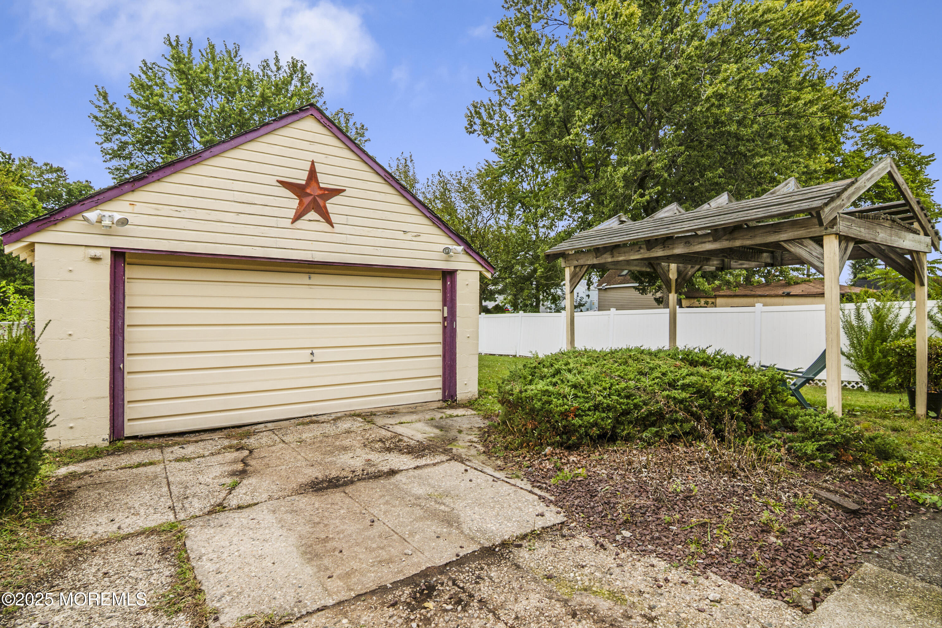 805 King George Road, Fords, NJ, 08863 image 26