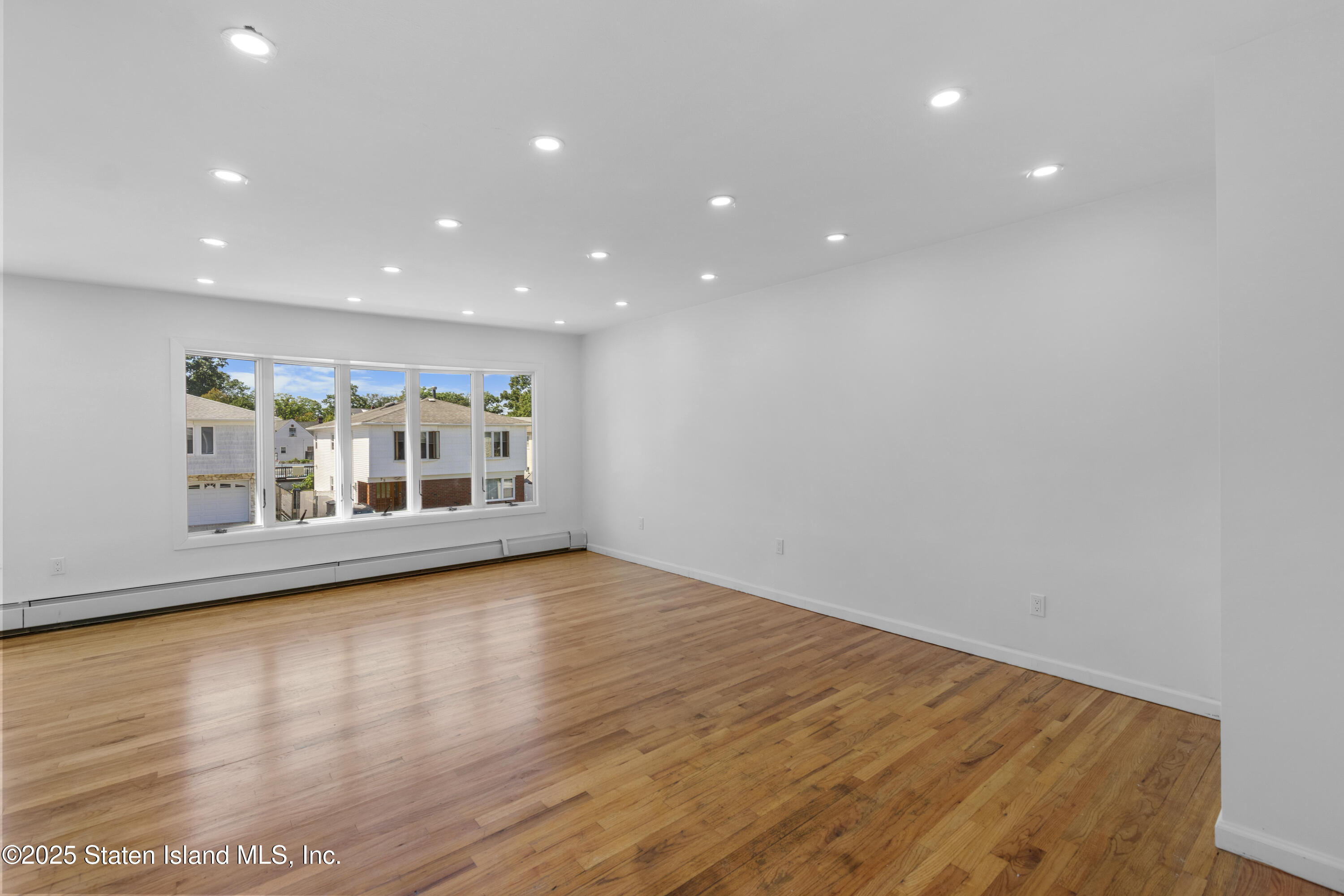 75 Muller Avenue, Staten Island, NY, 10314 image 9