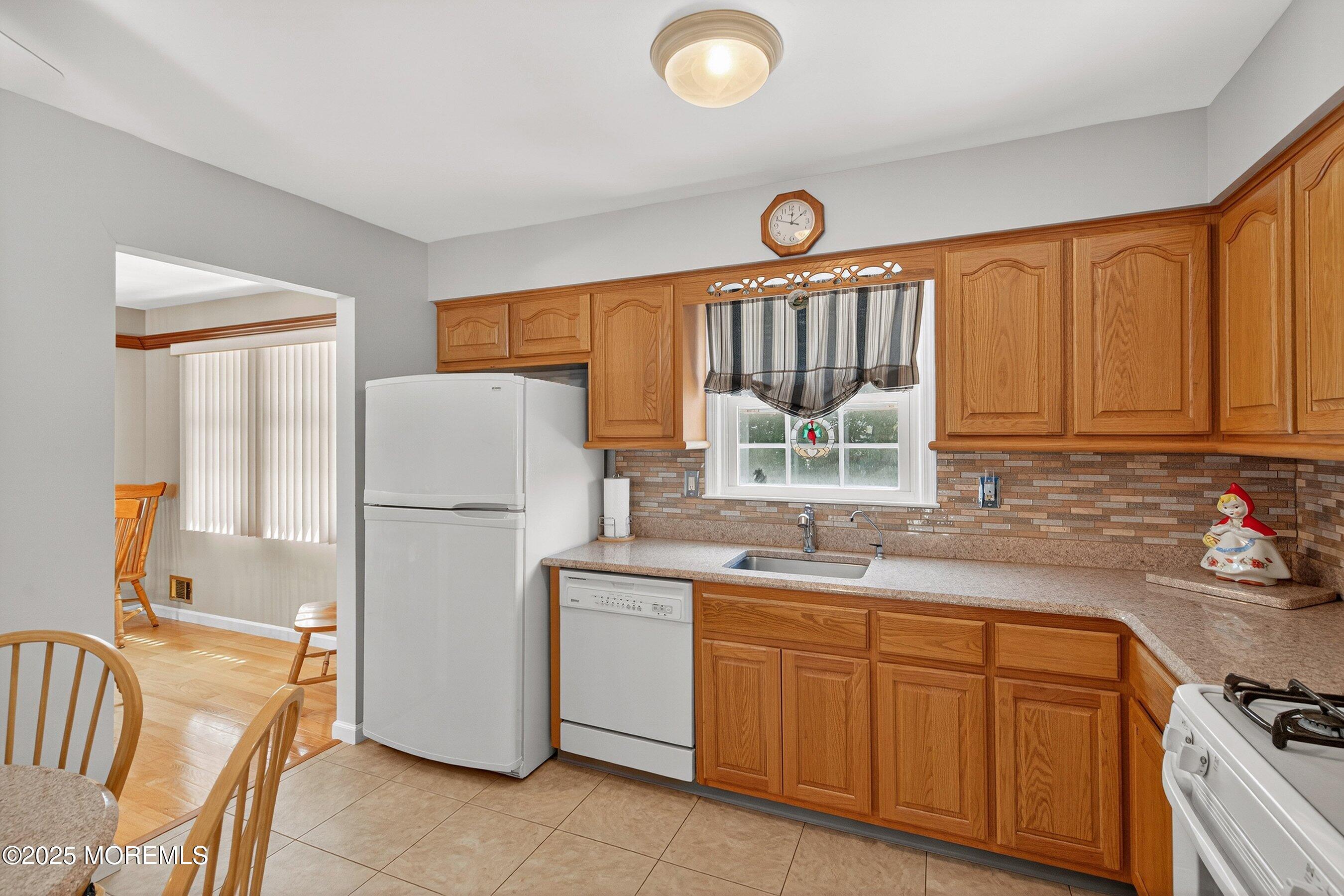 20 Heathrow Lane, Old Bridge, NJ, 08857 image 7