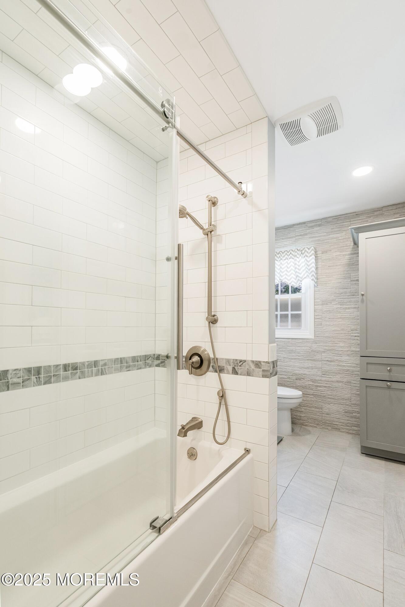20 Heathrow Lane, Old Bridge, NJ, 08857 image 12