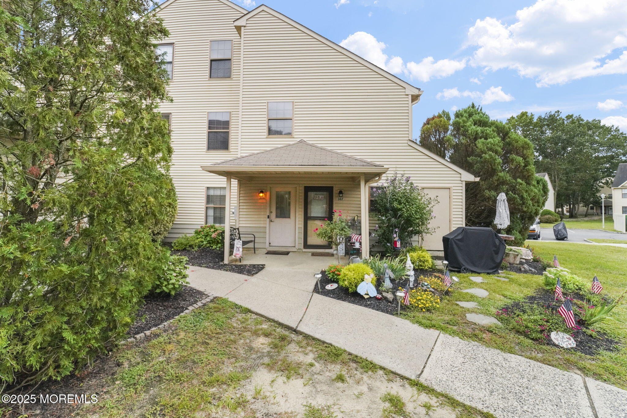 306 Sage Court, Jackson, NJ, 08527