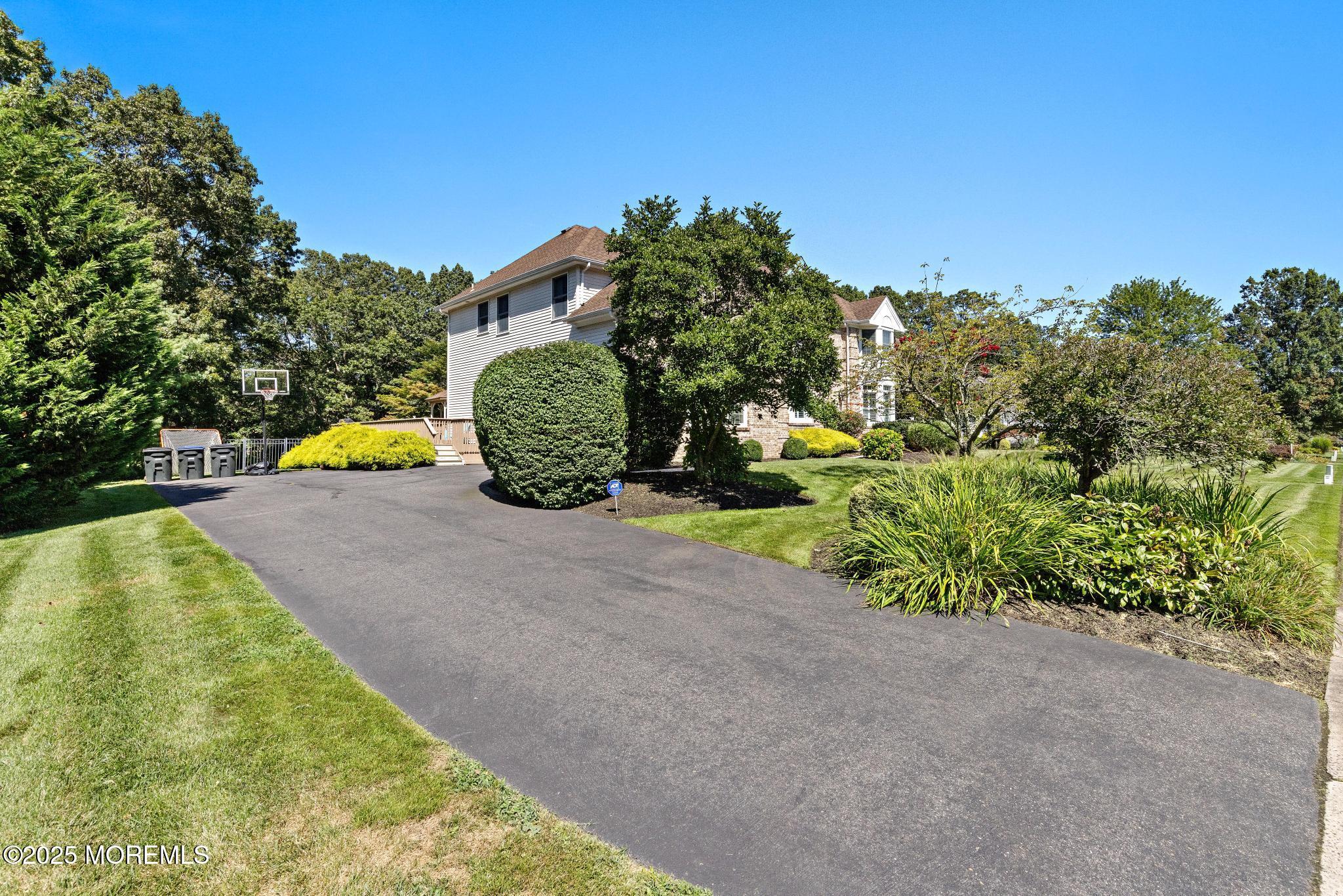 1412 Winesap Drive Image 3