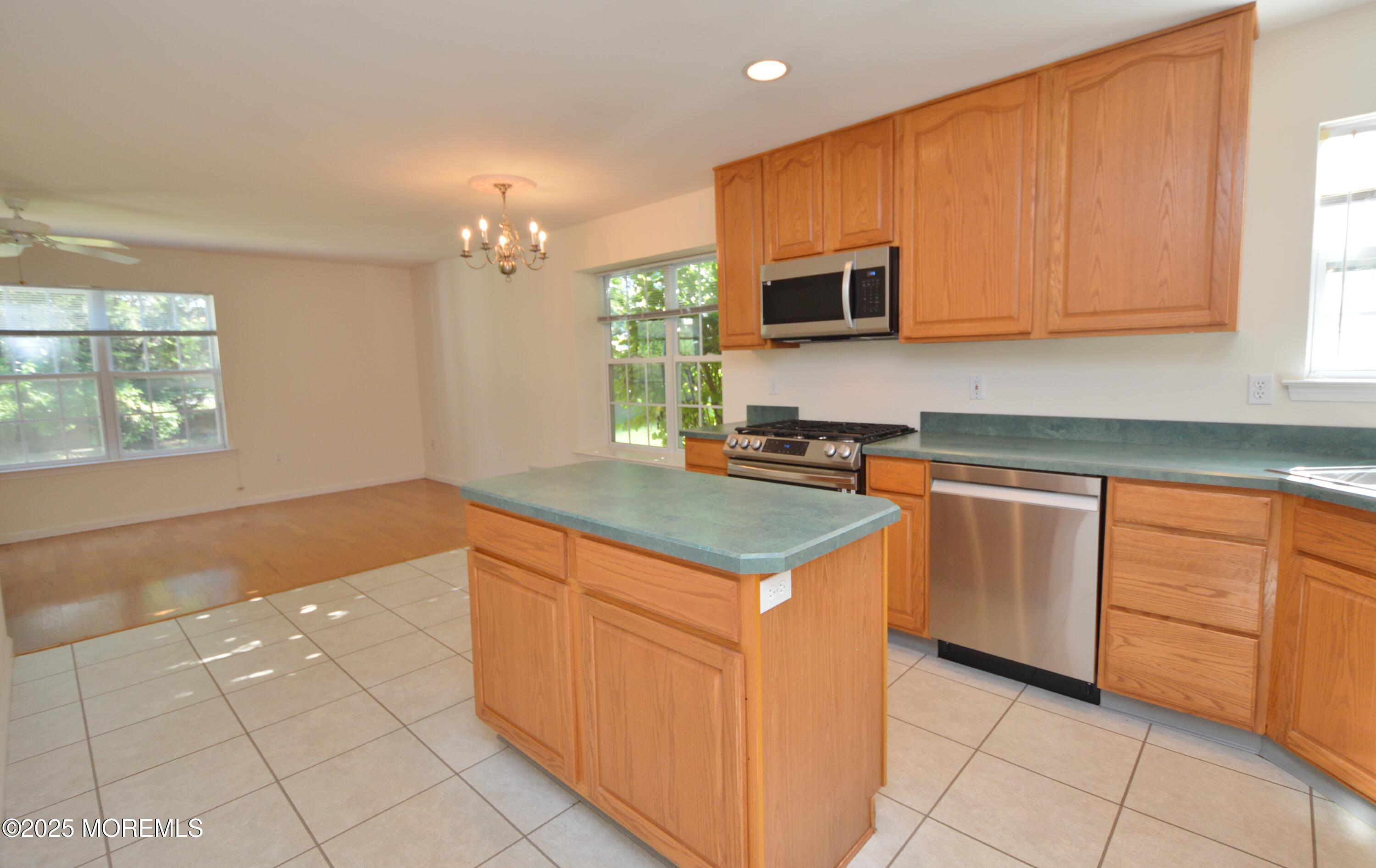 2976 Fieldcrest Lane, Toms River, NJ, 08755 image 11