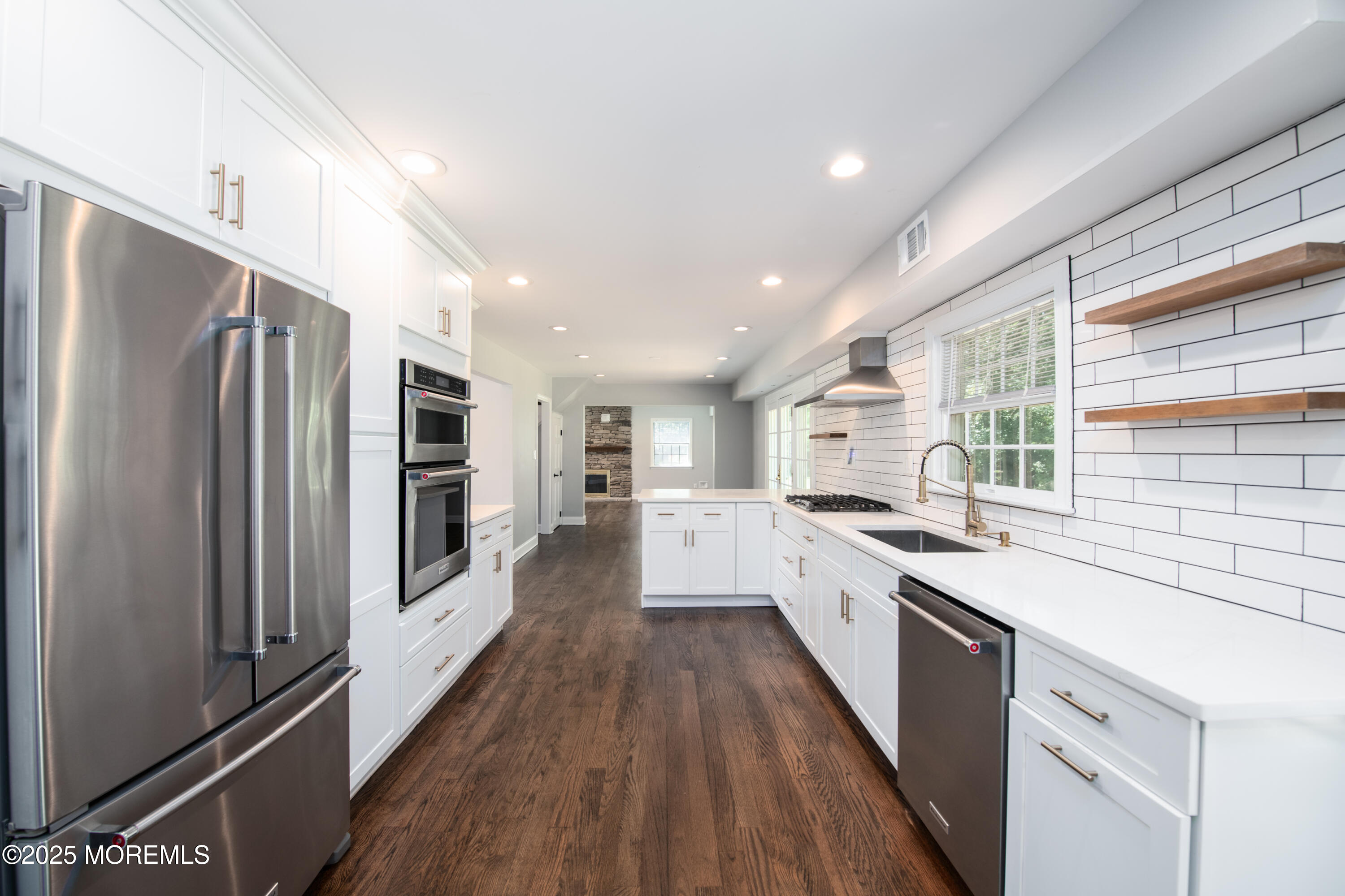 8 Wayne Court, Manalapan, NJ, 07726 image 15