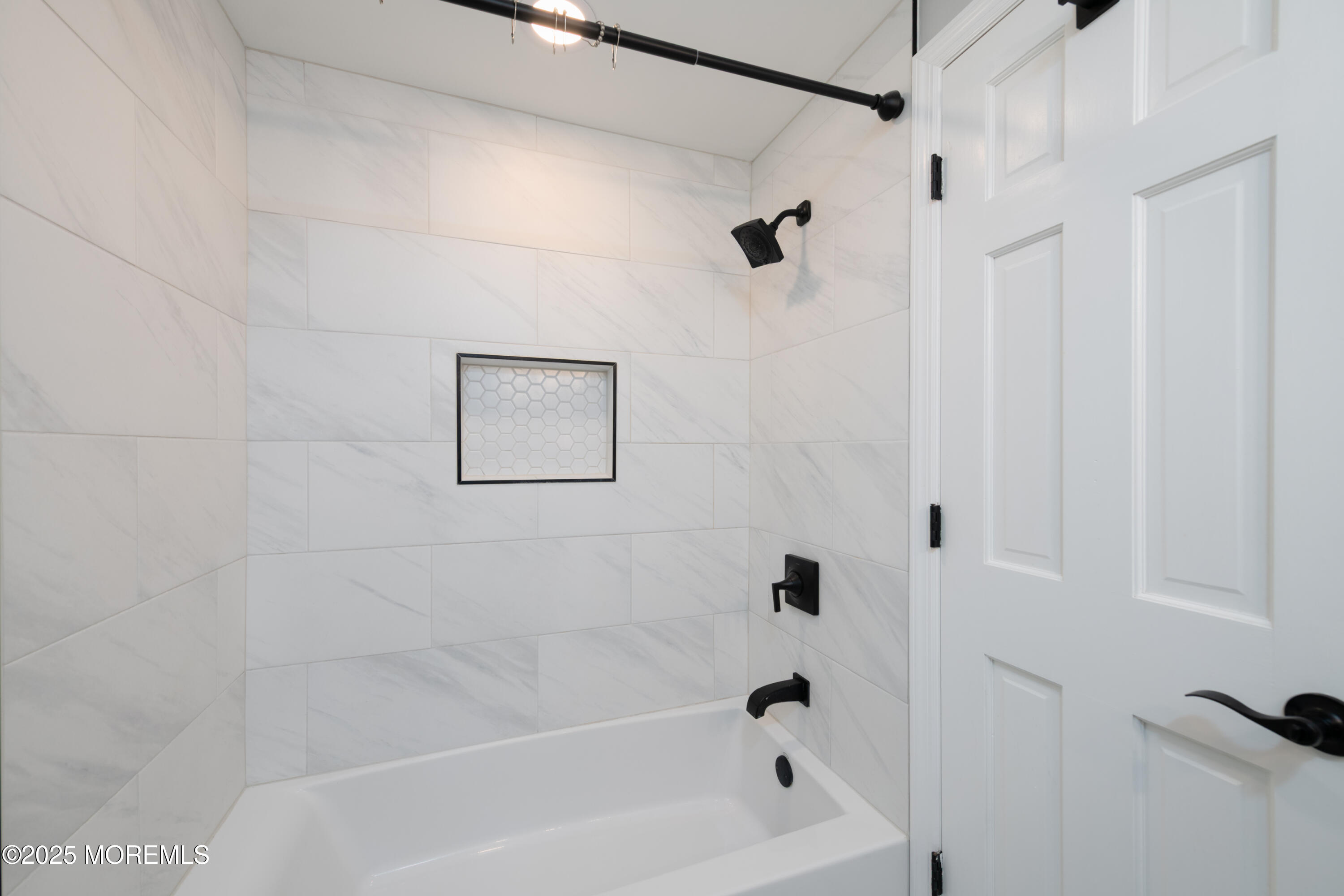 8 Wayne Court, Manalapan, NJ, 07726 image 27