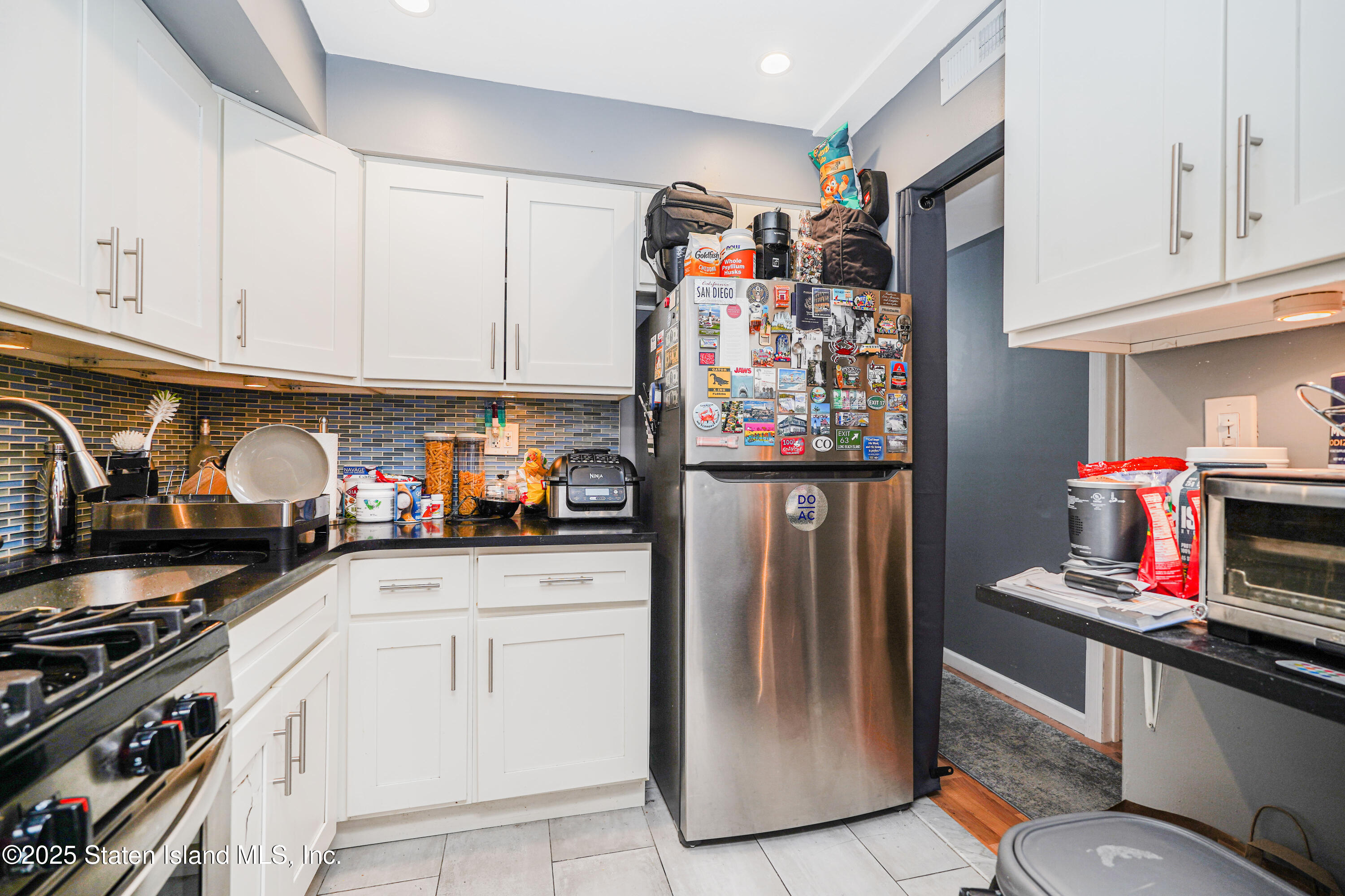 108 Surfside Plaza, Staten Island, NY, 10307 image 9