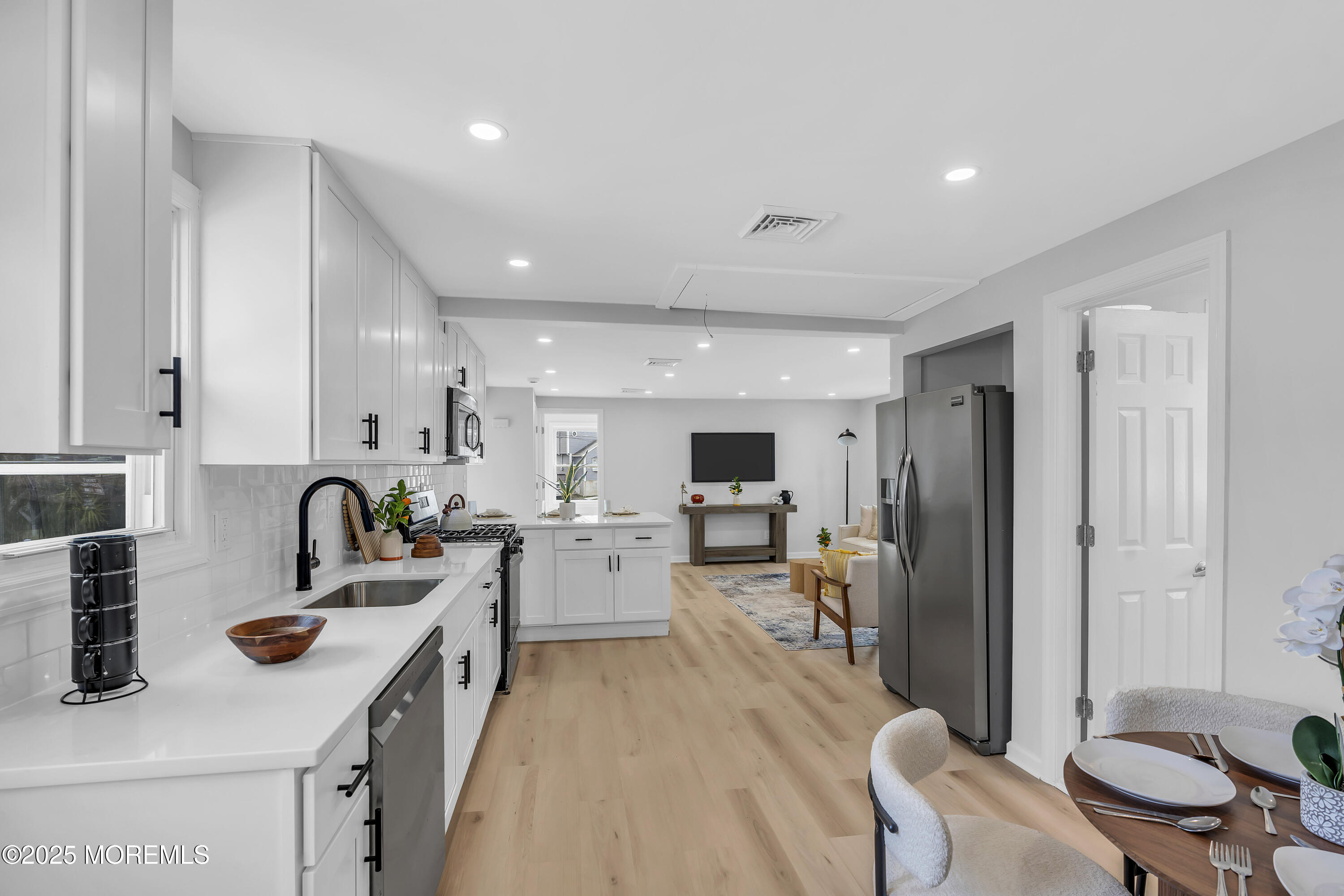 825 Lorillard Avenue, Union Beach, NJ, 07735 image 6