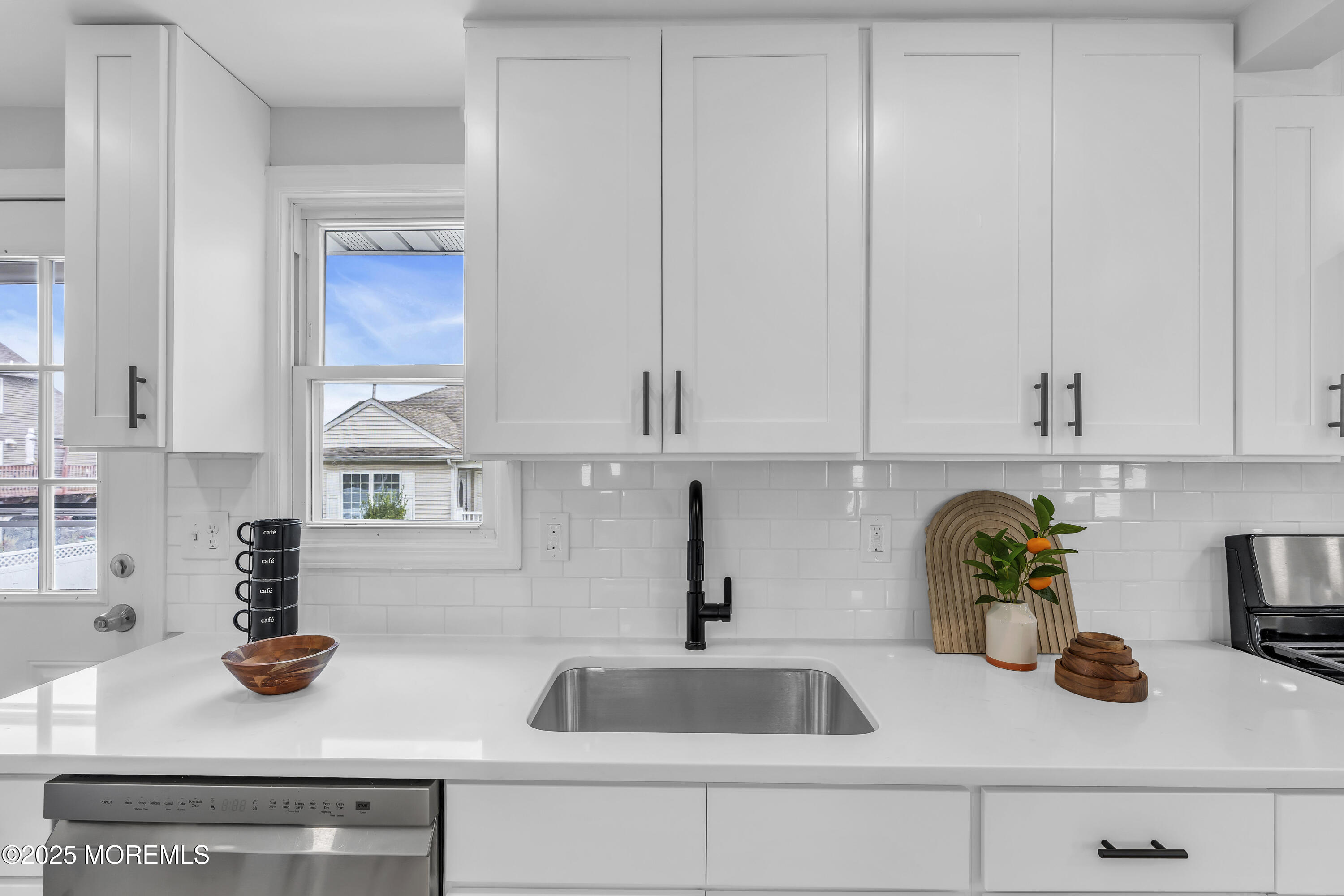 825 Lorillard Avenue, Union Beach, NJ, 07735 image 8