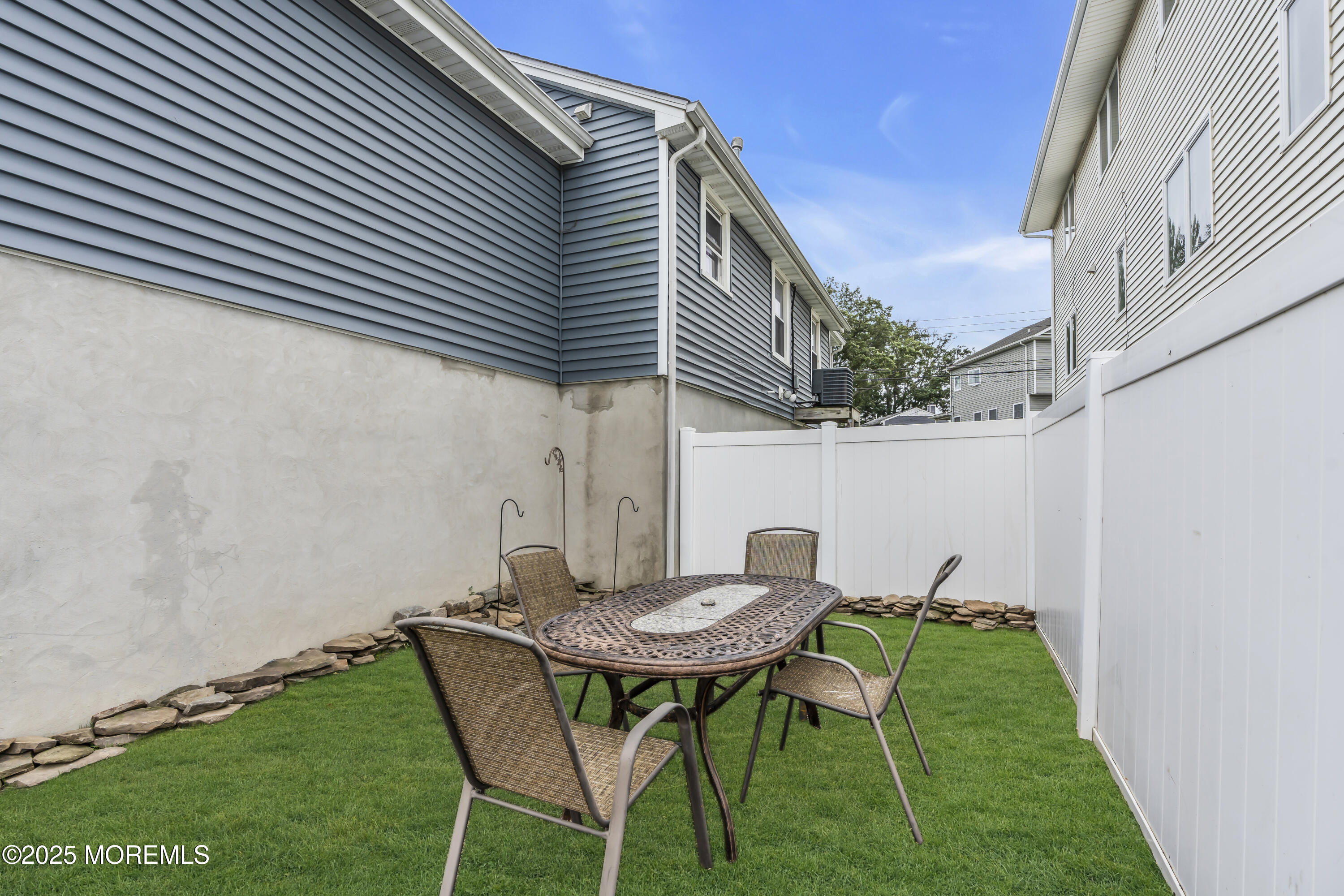 825 Lorillard Avenue, Union Beach, NJ, 07735 image 20