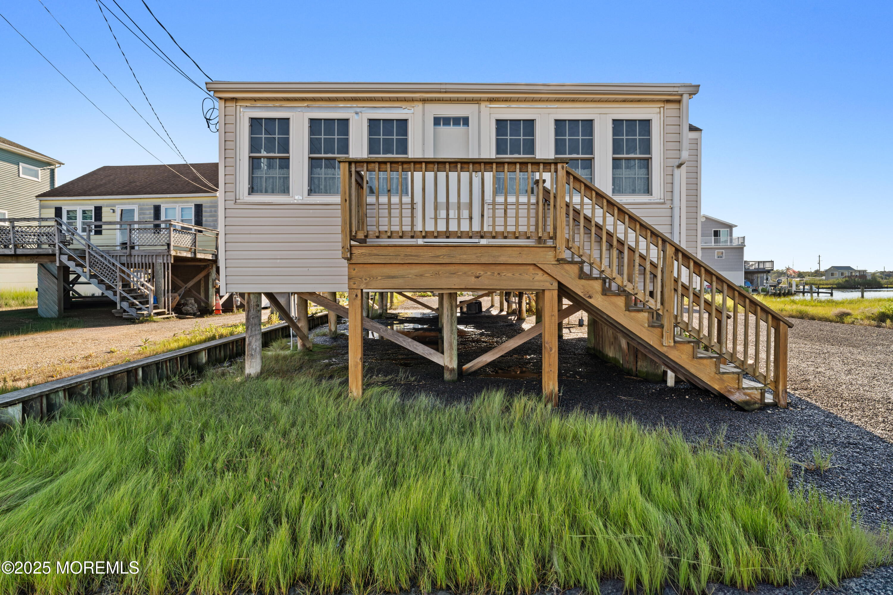 1287 W Mallard Drive Image 3