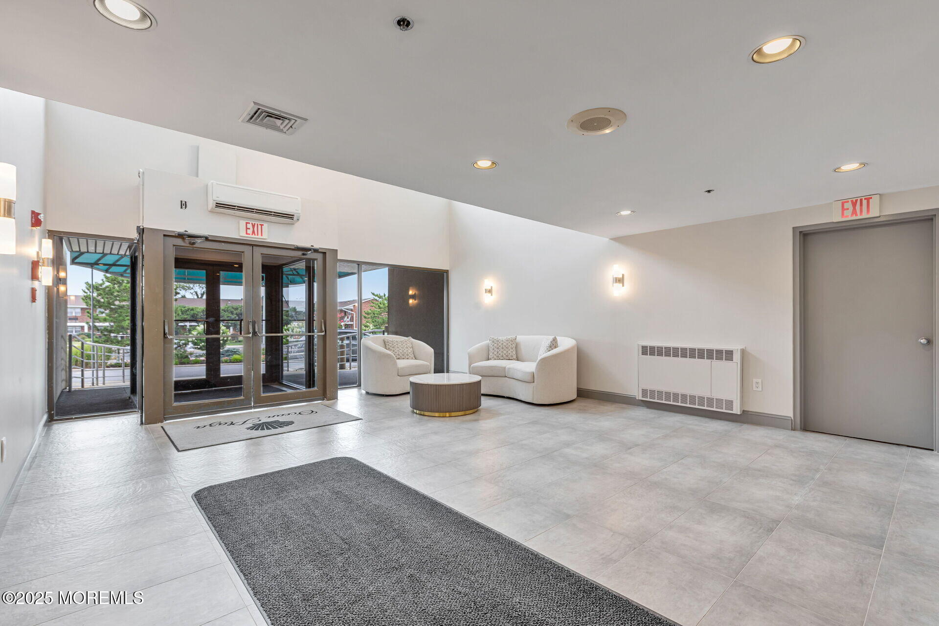 525 Ocean Boulevard 206 Image 3