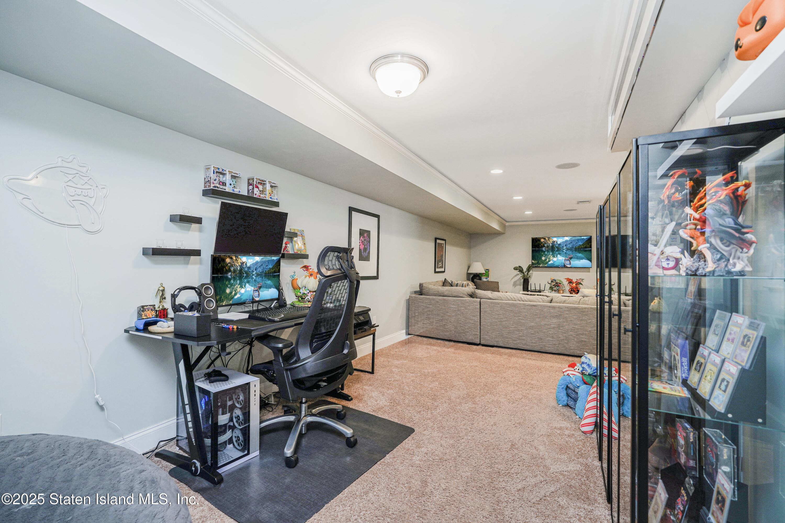 119 Berkshire Lane, Staten Island, NY, 10309 image 29