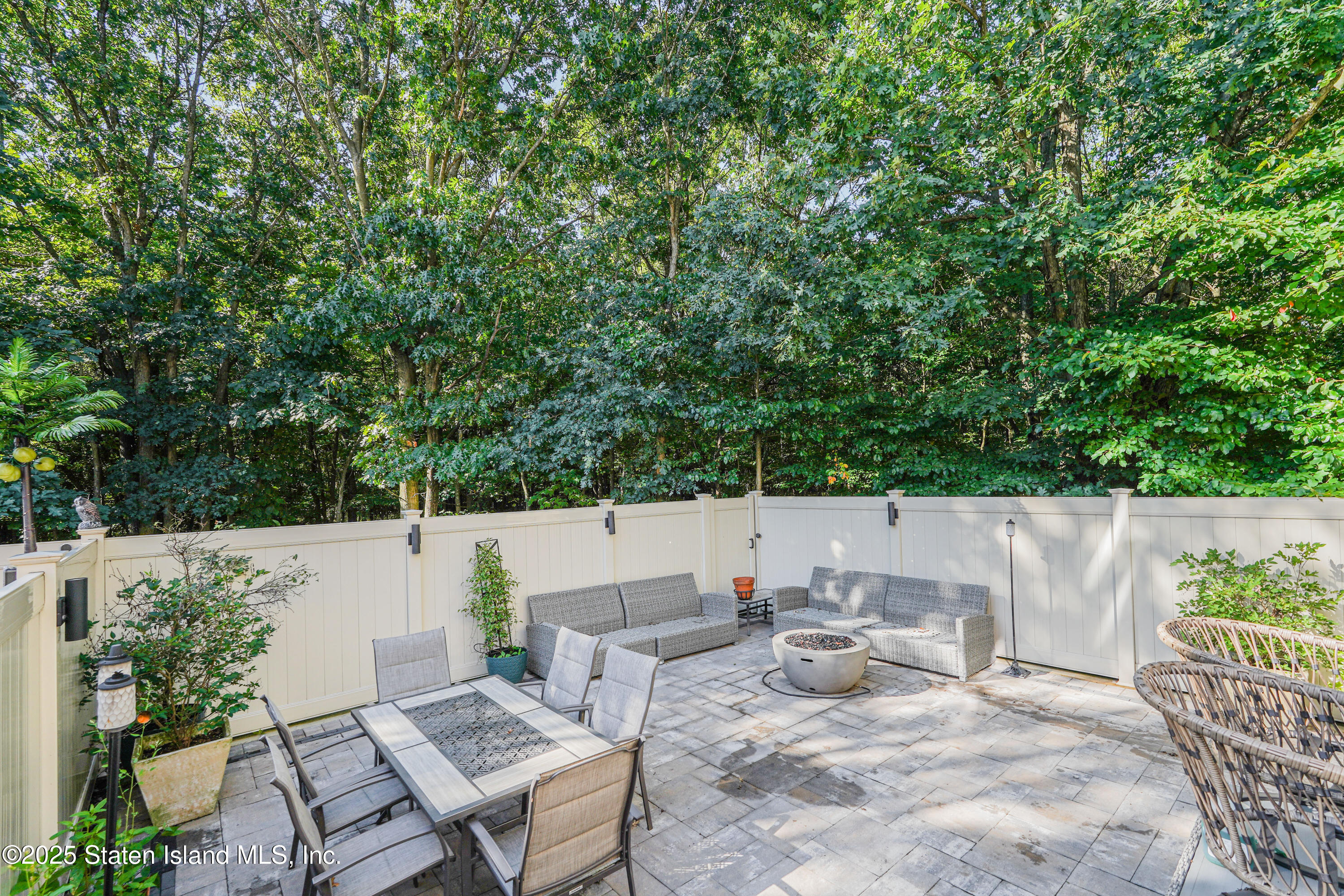 119 Berkshire Lane, Staten Island, NY, 10309 image 36